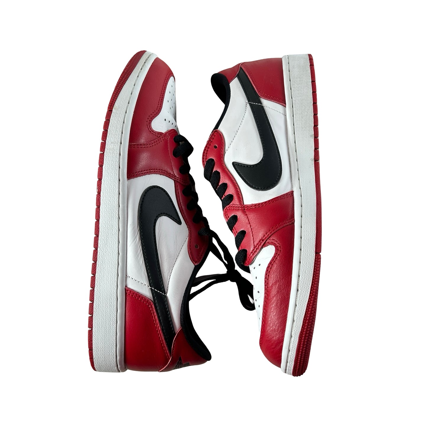 HQ6998 600 Jordan 1 Retro Low OG Chicago (2025) [USED] - 12 M (Used2)