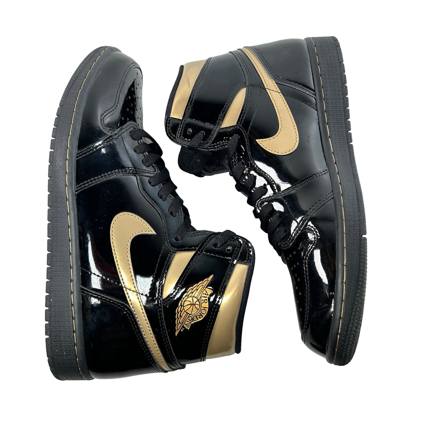 555088 032 Jordan 1 Black/Gold [USED] - 10.5 M (Used)