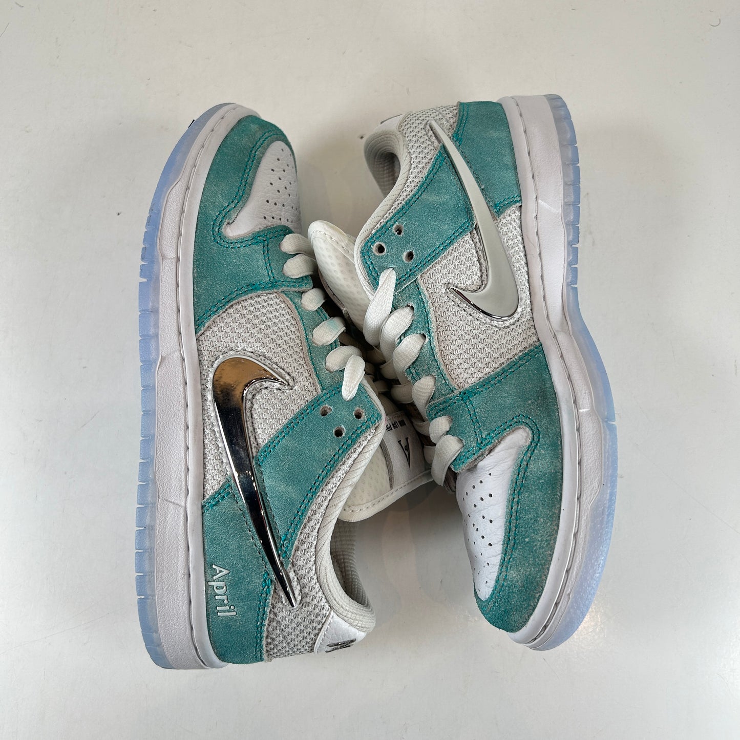 FD2562 400 Nike SB Dunk Low April Skateboards [USED] - 4 M (VNDS) (No Box)