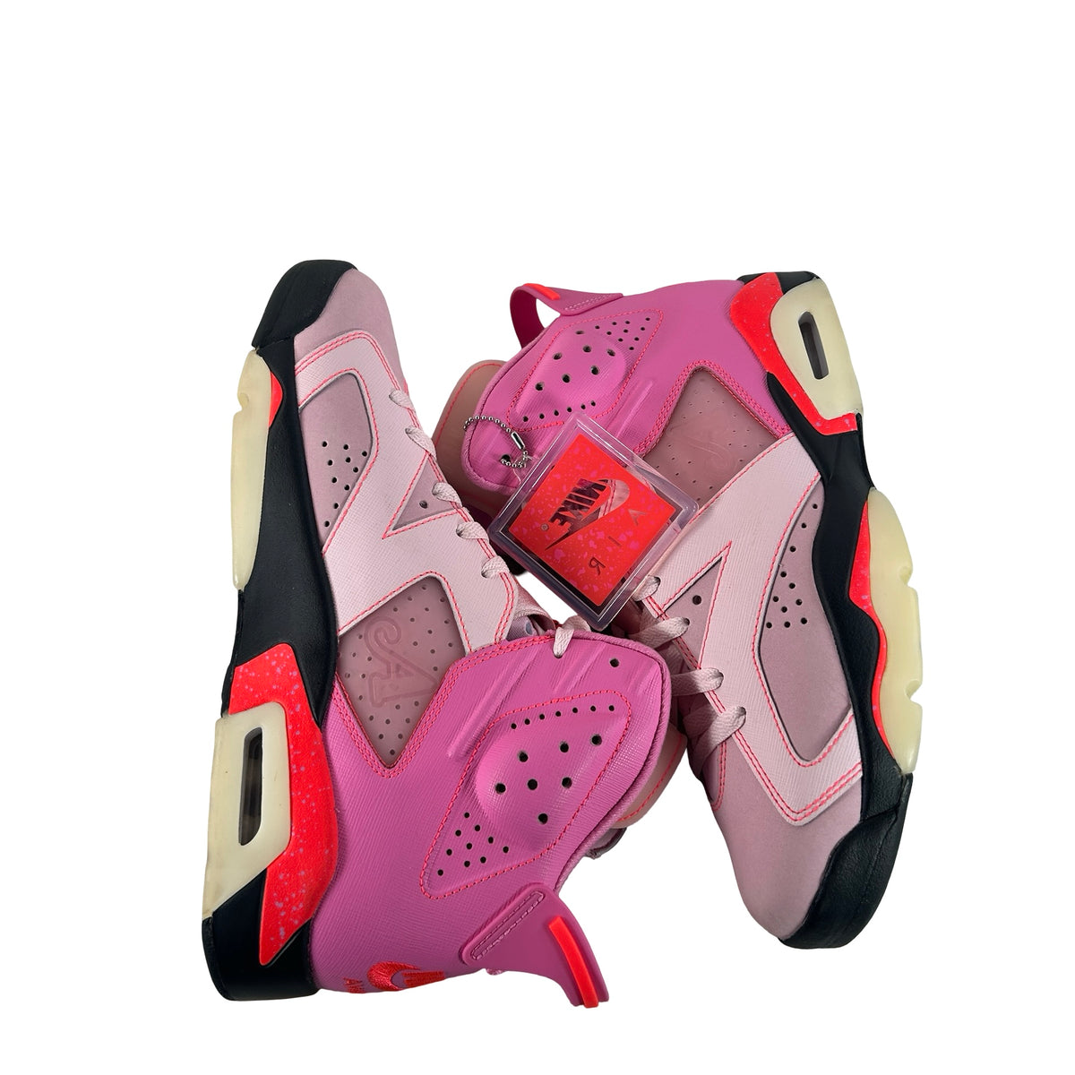 IQ5706 600 Jordan 6 Retro Awake NY Playful Pink [USED] - 9.5 M (Used)