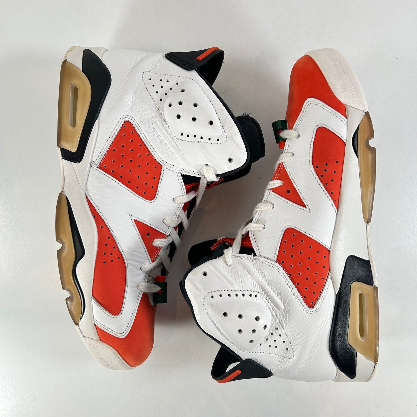 384664 145 Jordan 6 Retro Gatorade Like Mike White [USED] - 10.5 M (Used)