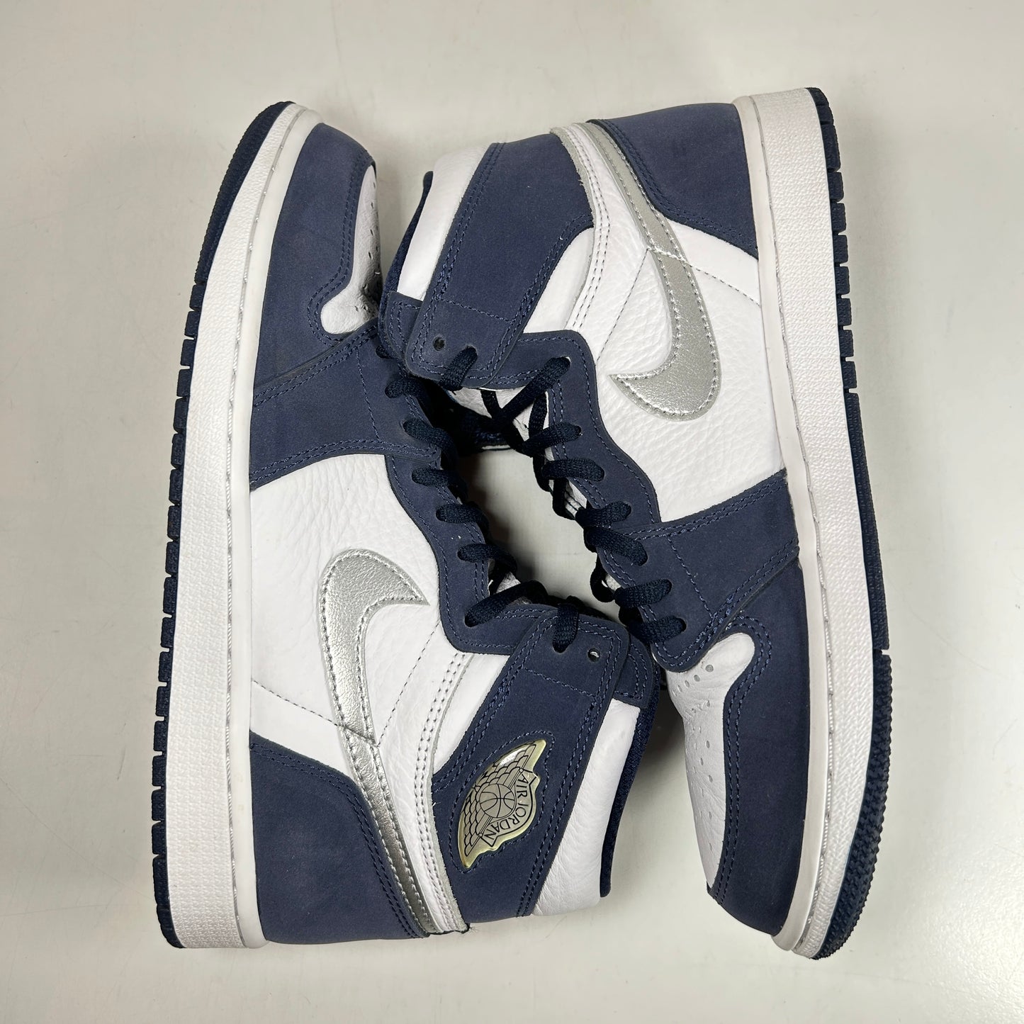 DC1788 100 Jordan 1 Co.JP Midnight Navy 2020 [USED] - 8.5 M (Used)