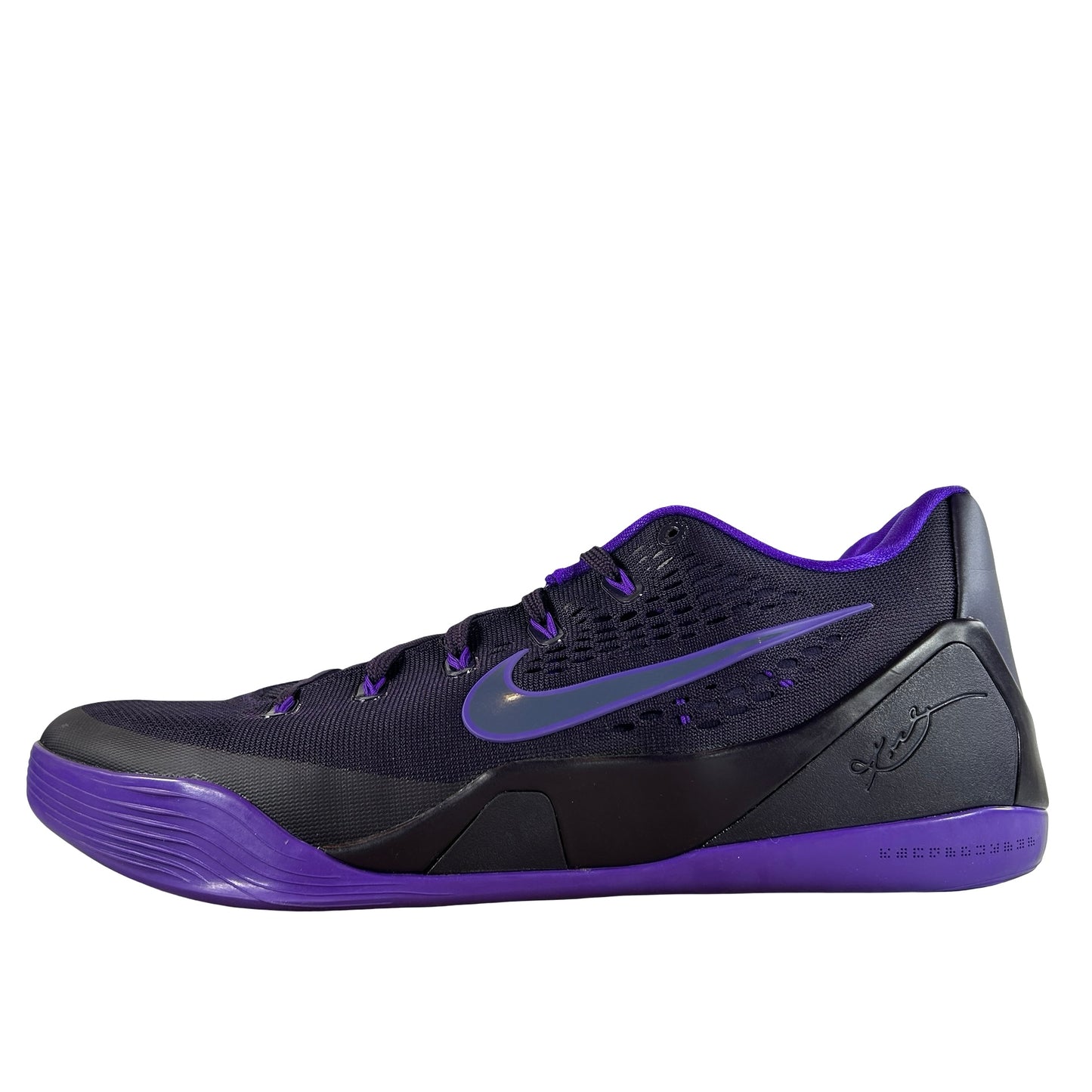 IH1401 500 Nike Kobe 9 EM Low Protro TB Purple Dynasty [USED] - 13 M (Used)