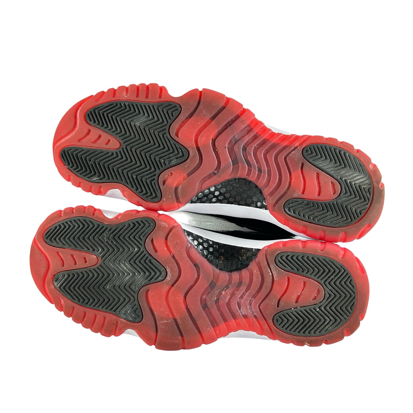FV5104 006 Jordan 11 Retro Low Bred (2025) - 9 M (Used)