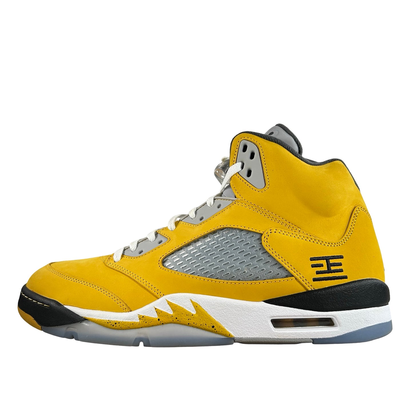 IO3372 700 Jordan 5 Retro Tokyo T23 (2025) [USED] - 13 M (Used)
