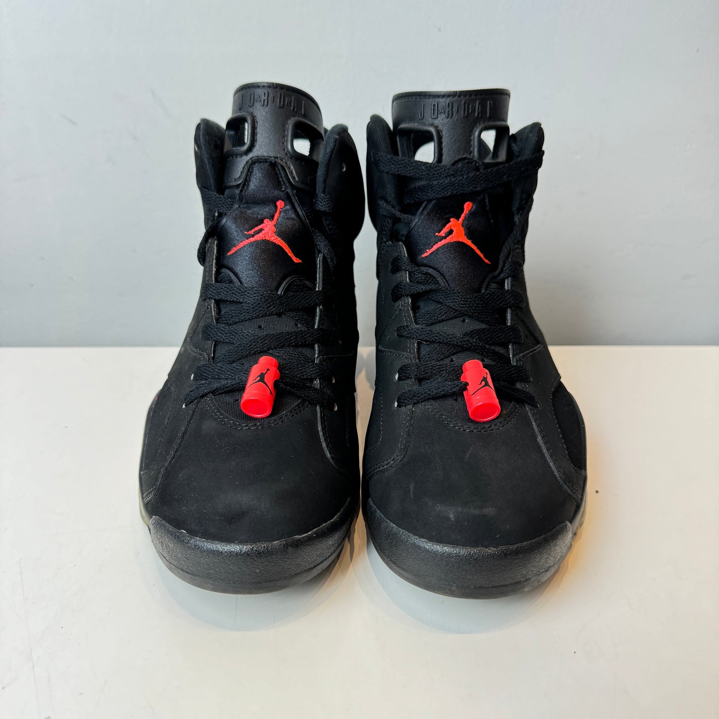 384664 023 Jordan 6 Retro Infrared Black (2014) - 8.5 M (Used)