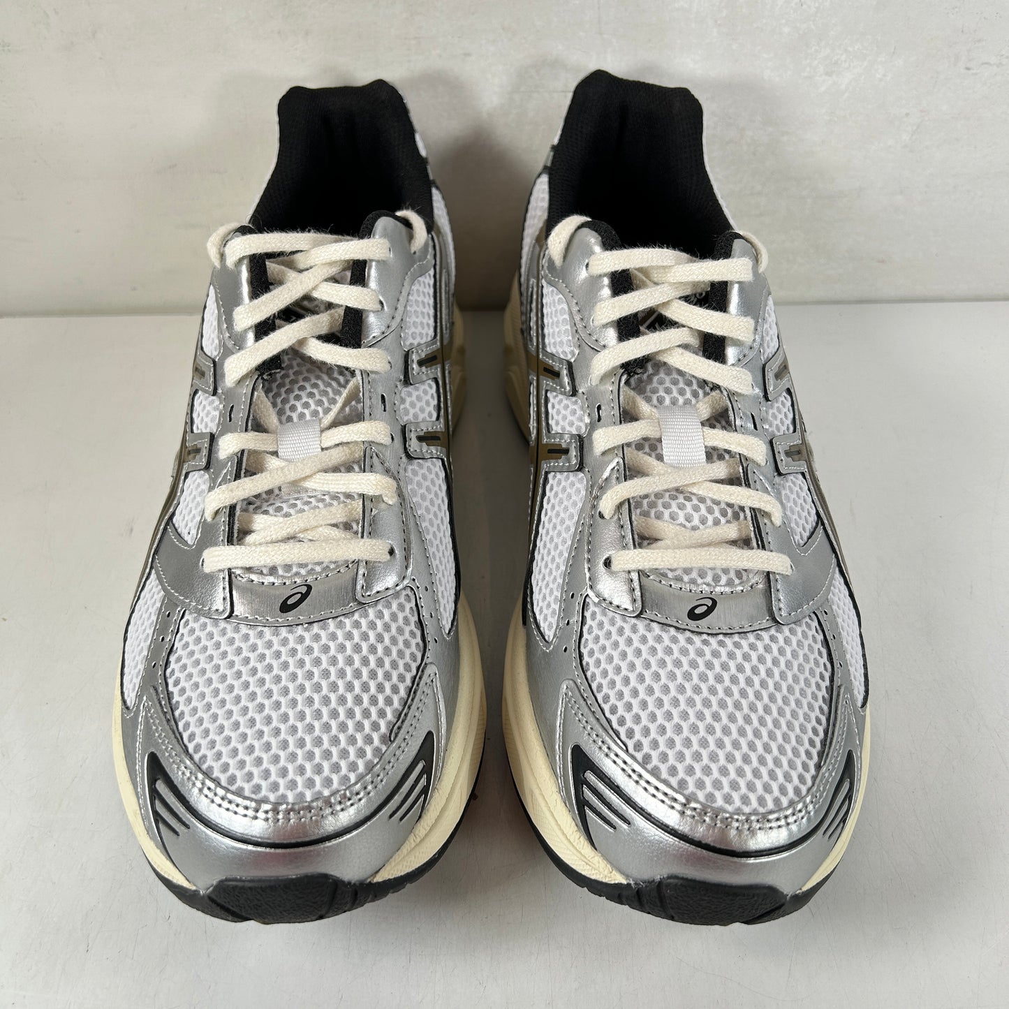 1201A256 113 ASICS Gel-1130 White Clay Canyon [USED] - 9.5 M (VNDS)