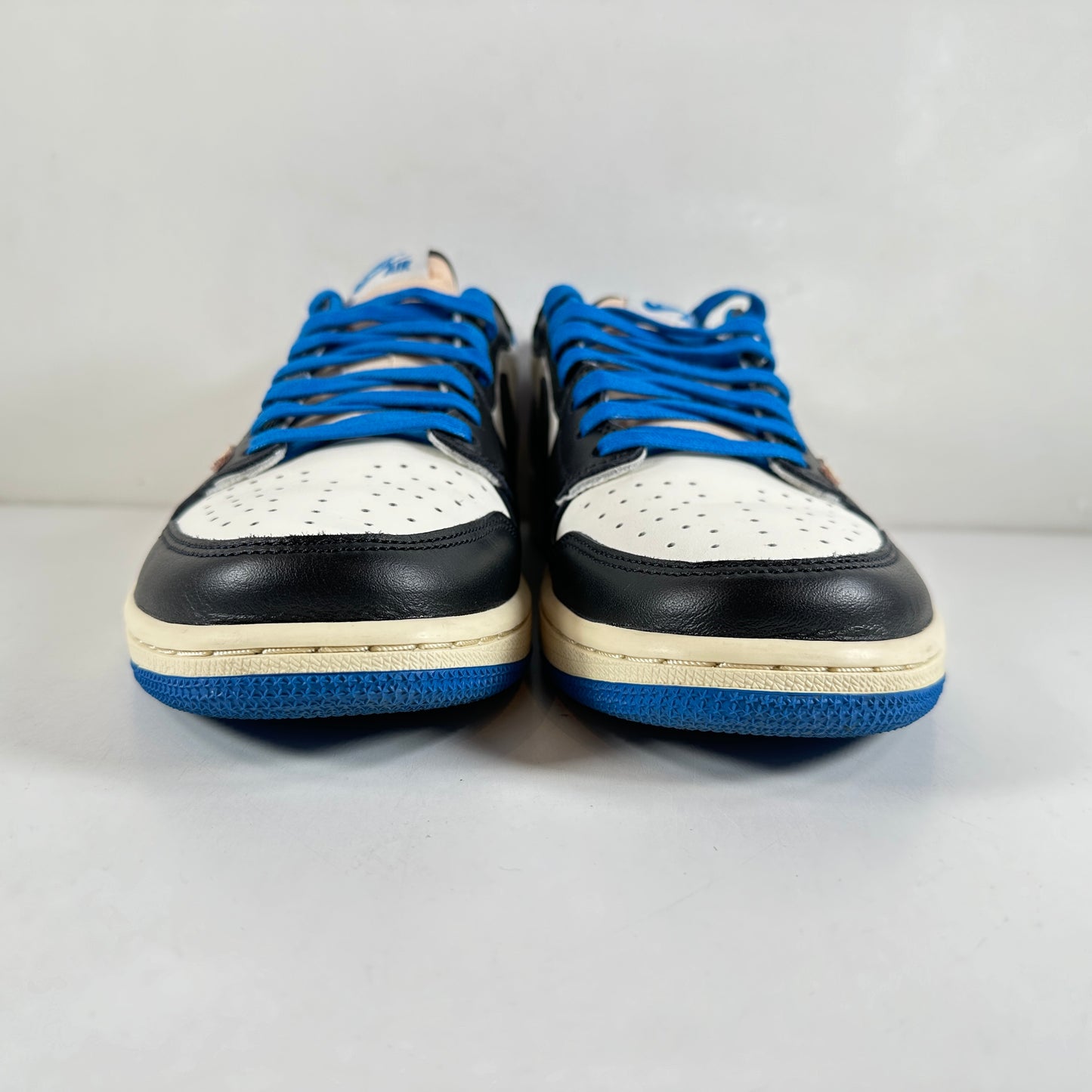 DM7866 140 Jordan 1 Retro Low OG SP Fragment x Travis Scott [USED] - 9 M (VNDS)