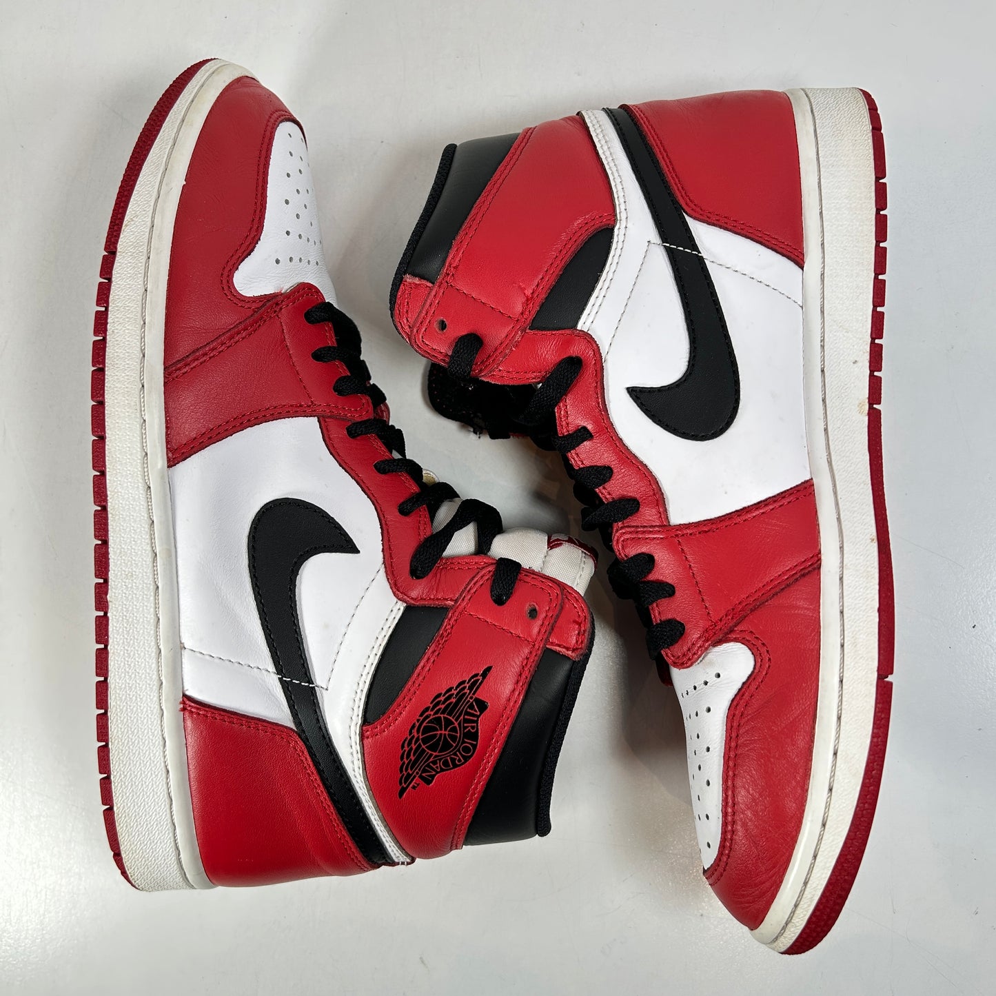 555088 101 Jordan 1 Chicago 2015 [USED] - 11 M (Used) (No Box)
