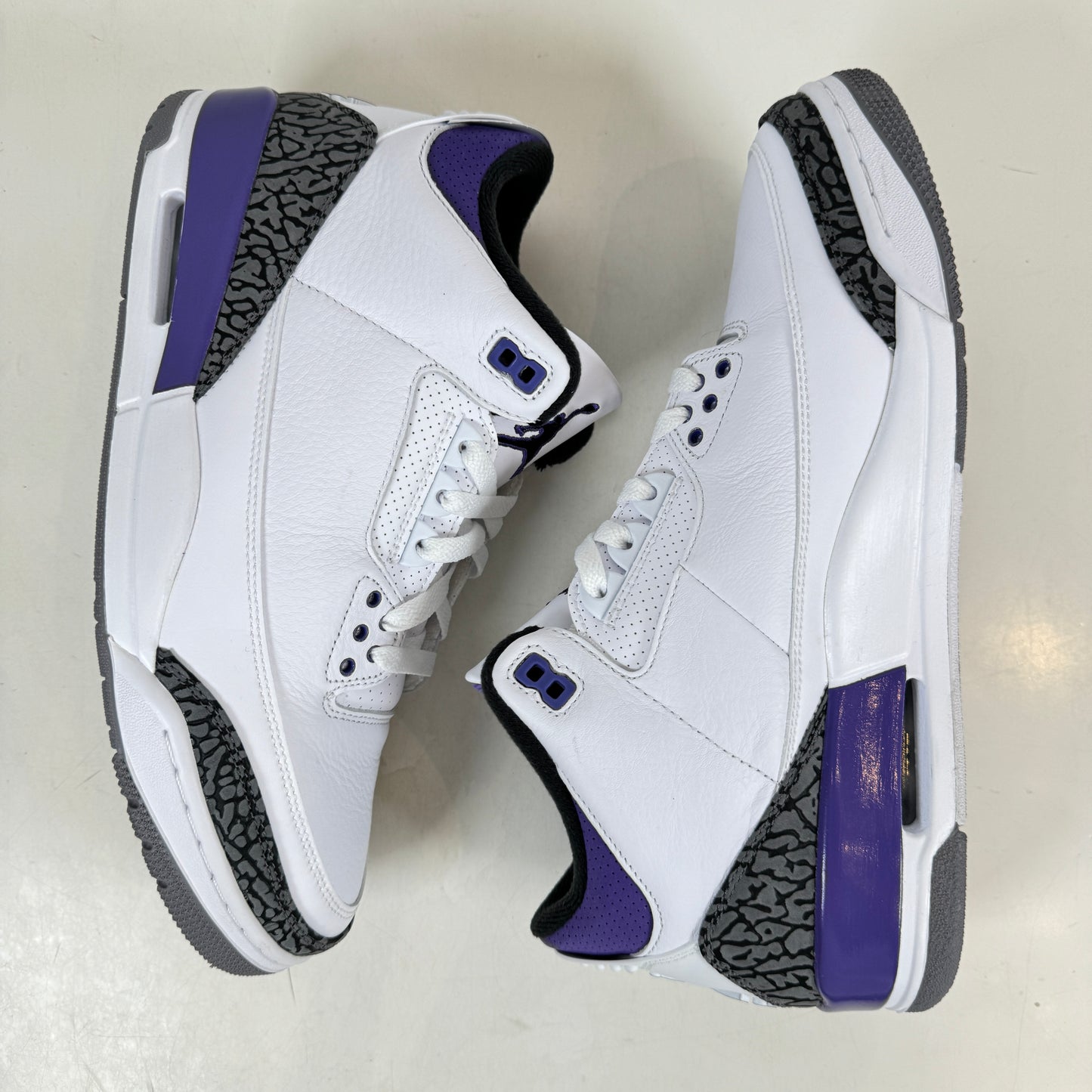CT8532 105 Jordan 3 Retro Dark Iris [USED] - 11.5 M (Used2)