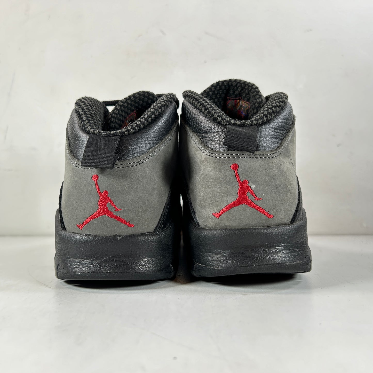 310805 002 Jordan 10 Retro Shadow (2018) [USED] - 9.5 M (Used)