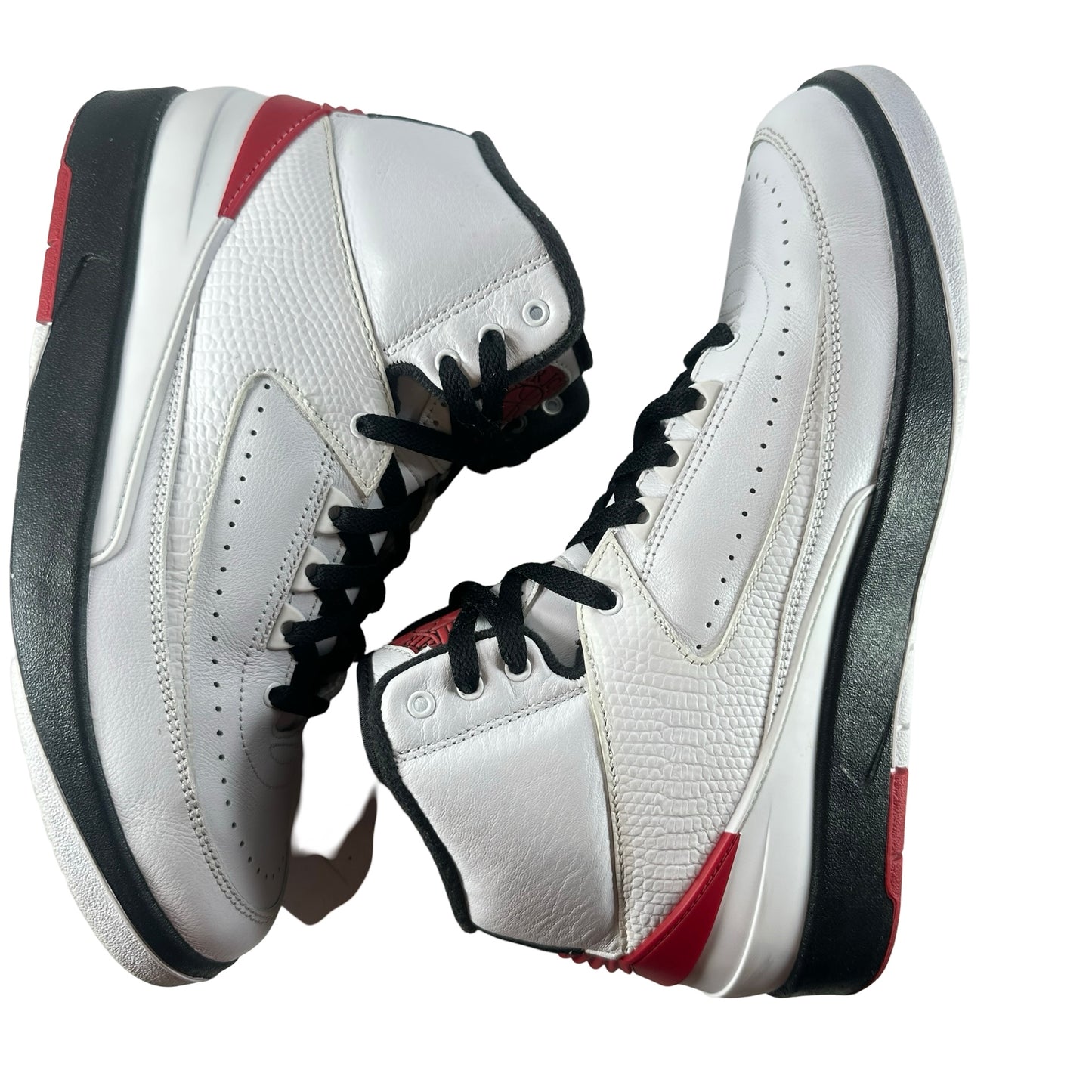 DX2454 106 Jordan 2 Retro OG Chicago (2022) [USED] - 8.5 M (Used2)