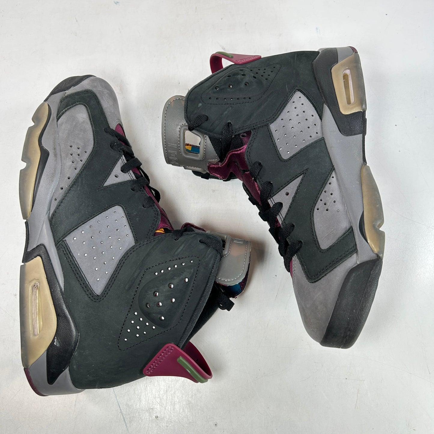 CT8529 063 Jordan 6 Retro Bordeaux [USED] - 10 M (Used) (No Box)