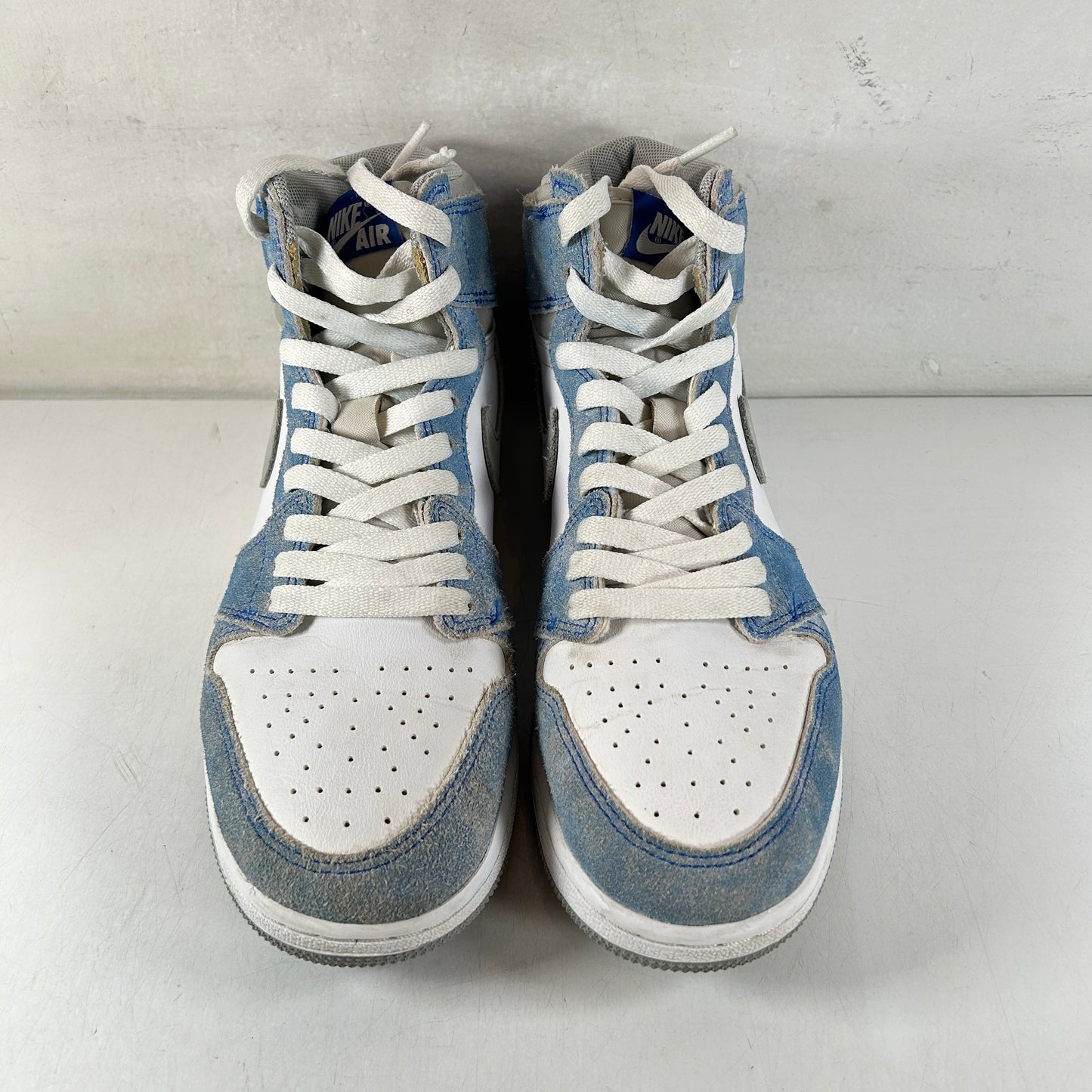575441 402 Jordan 1 Hyper Royal GS [USED] - 7 Y (Used)