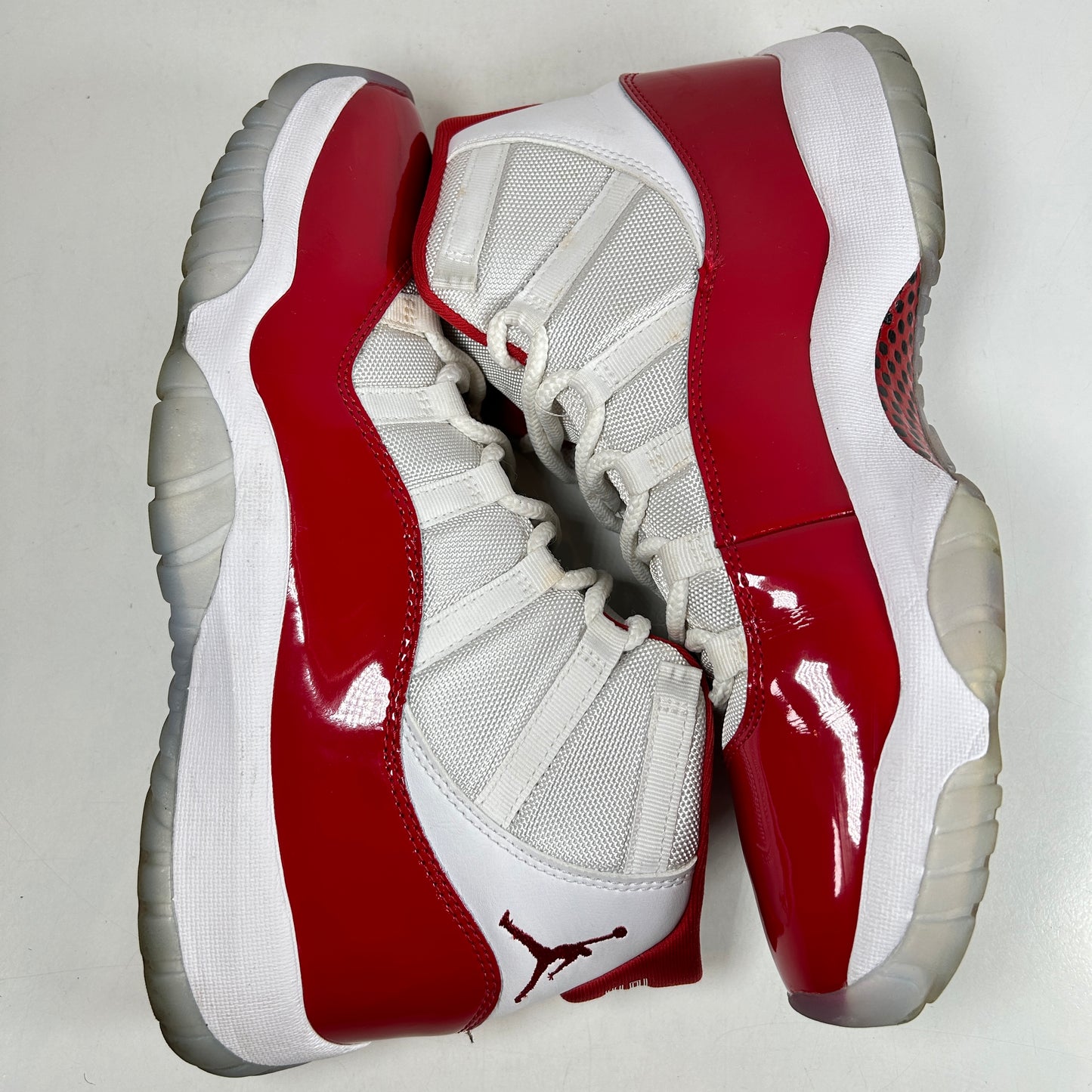 CT8012 116 Jordan 11 Retro Cherry (2022) [USED] - 11.5 M (Used)