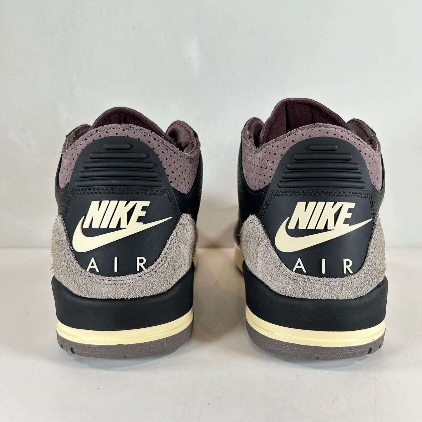 FZ4811 001 Jordan 3 Retro OG SP A Ma Maniére While You Were Sleeping (Women's) [USED] - 11 W / 9.5 M (VNDS)