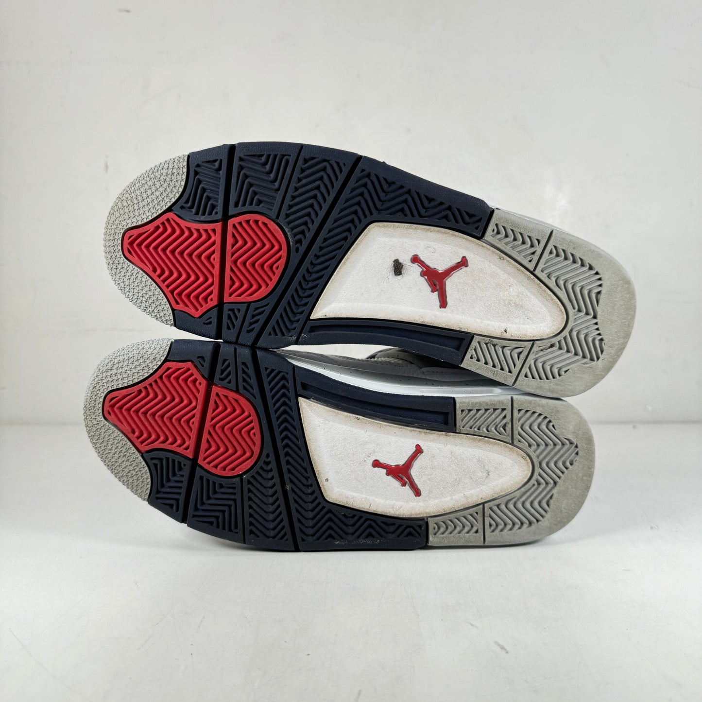 408452 140 Jordan 4 Retro Midnight Navy (GS) [USED] - 6 Y (Used)