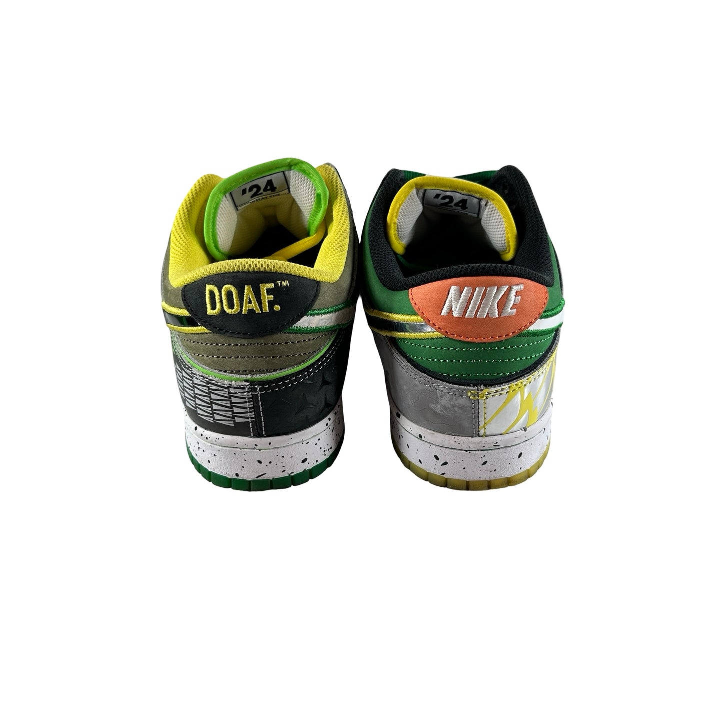 HV1454 100  Nike Dunk Low What the Duck Away University of Oregon PE [USED] - 10 M (Used)