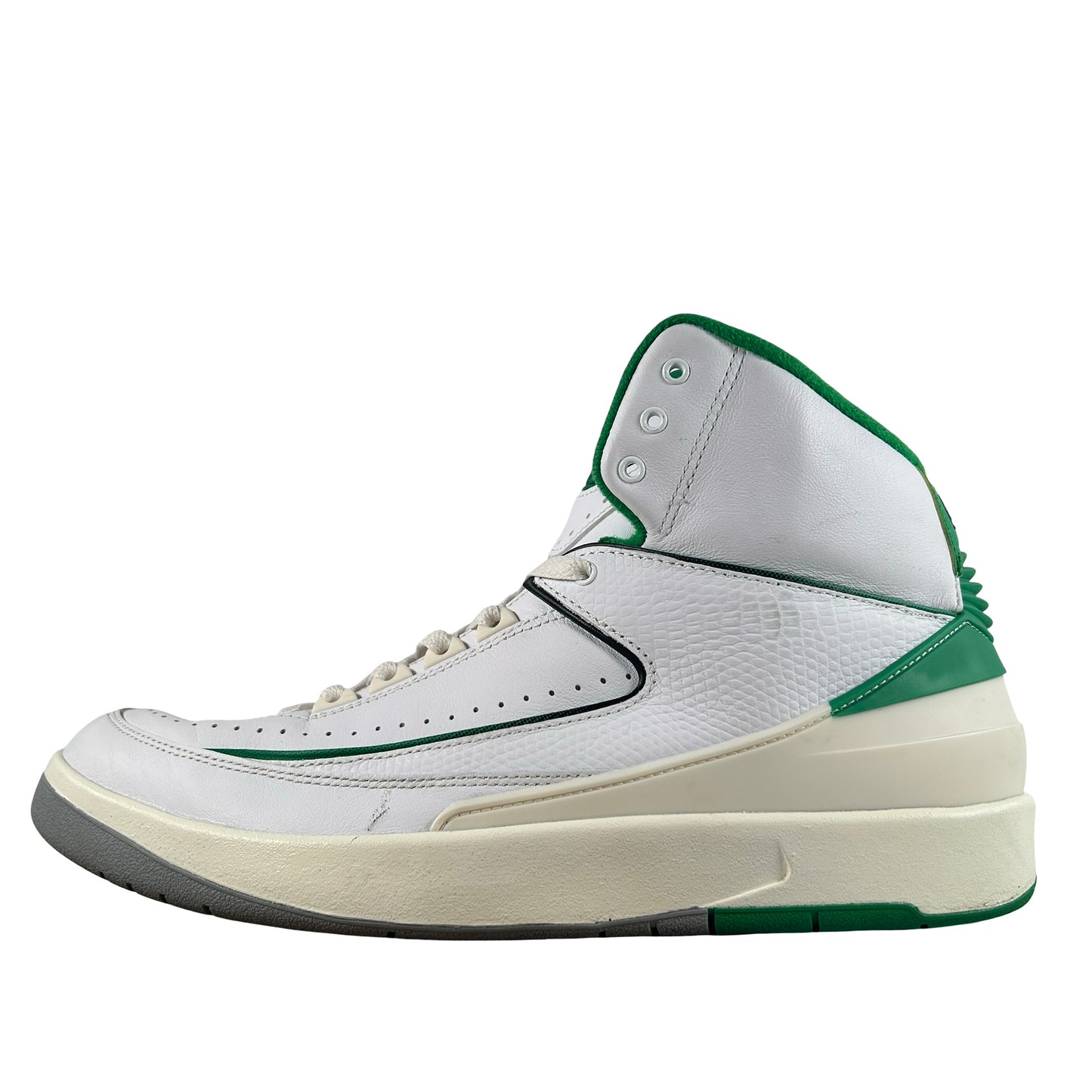DR8884 103 Jordan 2 Retro Lucky Green - 11 M (Used) (No Box)