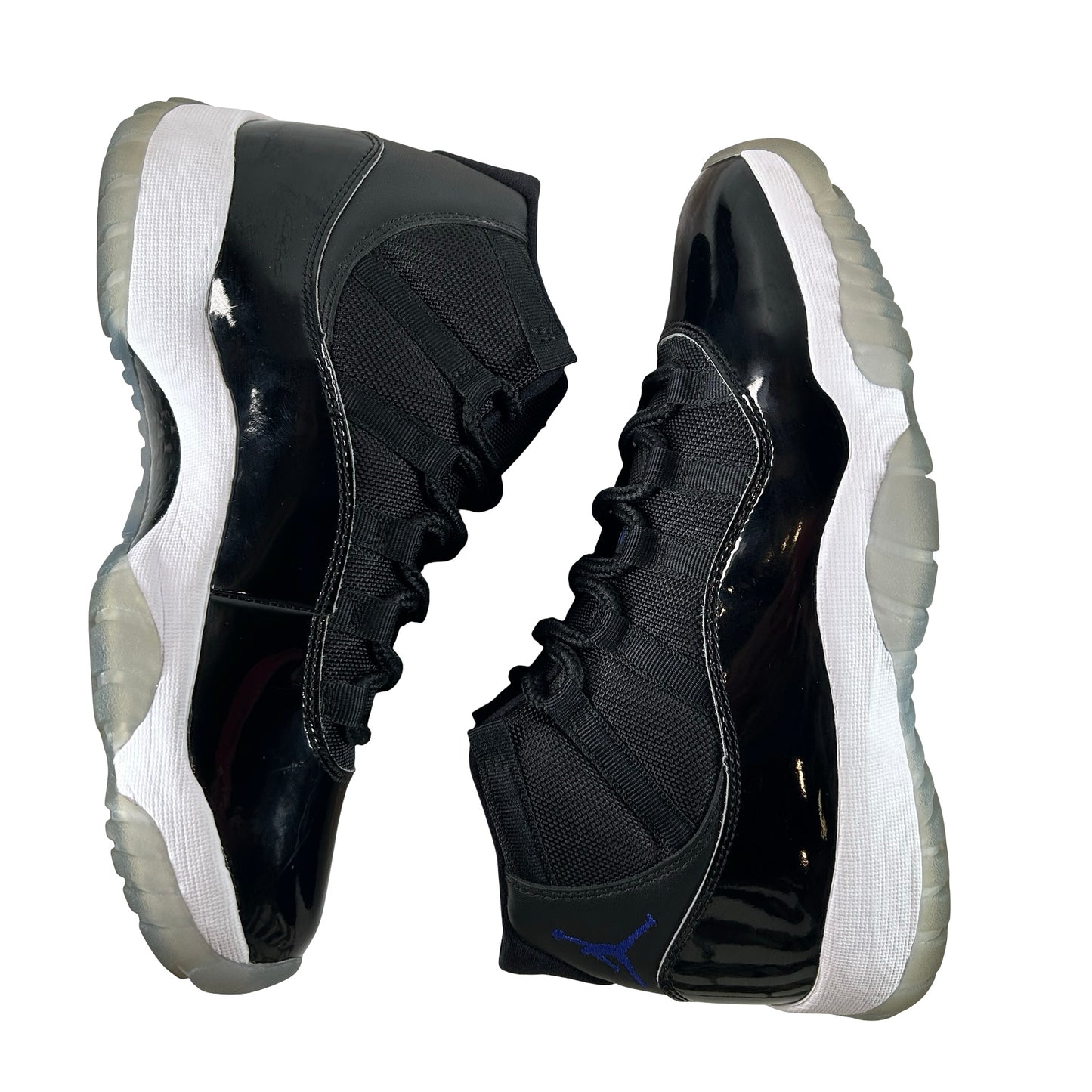 378037 003 Jordania 11 Space Jam (2016)