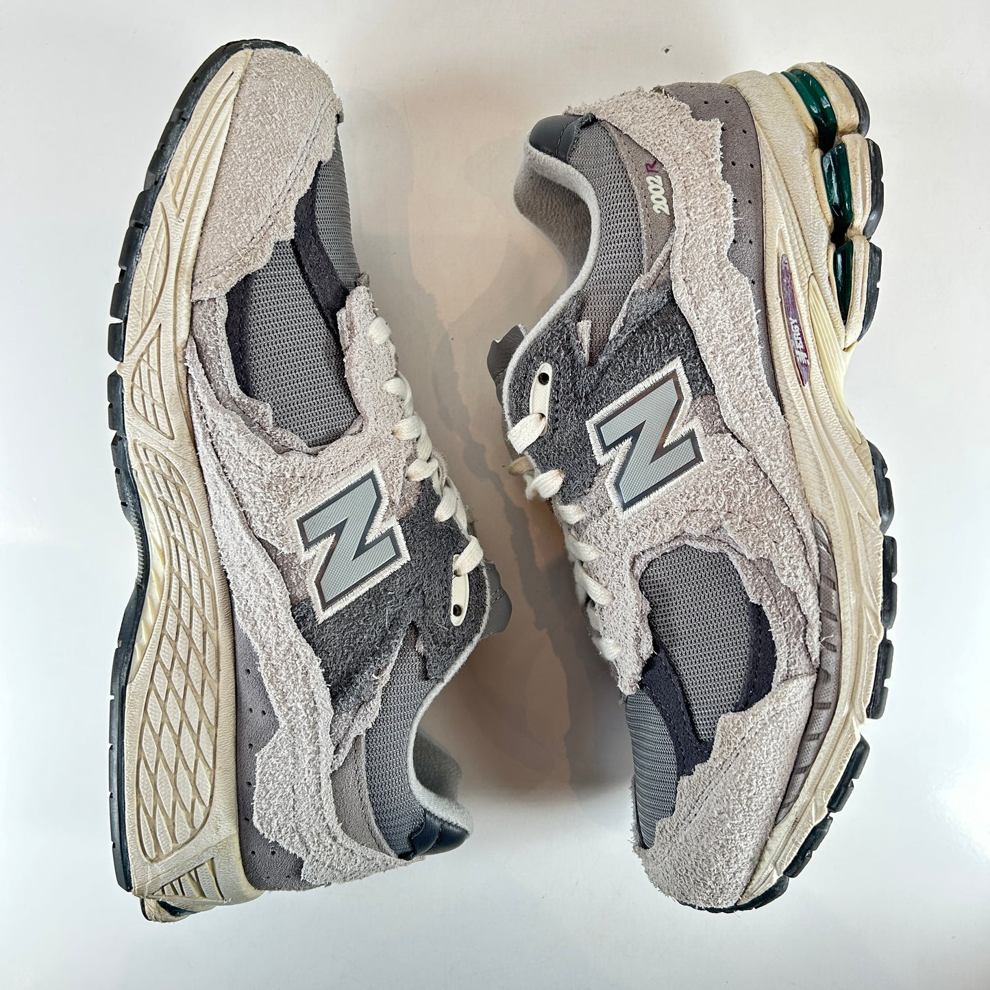 M2002RDA New Balance 2002R Protection Pack Rain Cloud [USED] - 9 M (Used)