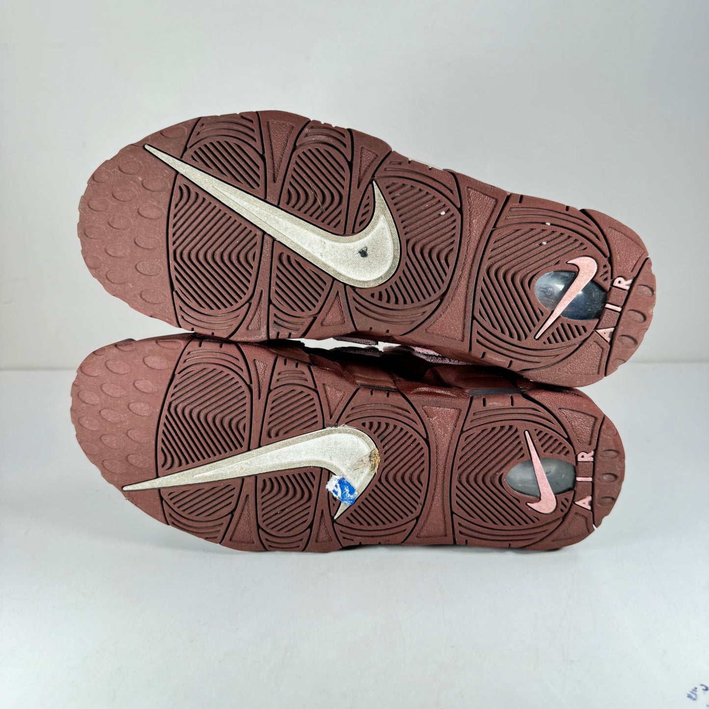 DV3466 200 Nike Air More Uptempo 96 Valentine's Day (2023) [USED] - 10.5 M (Used)