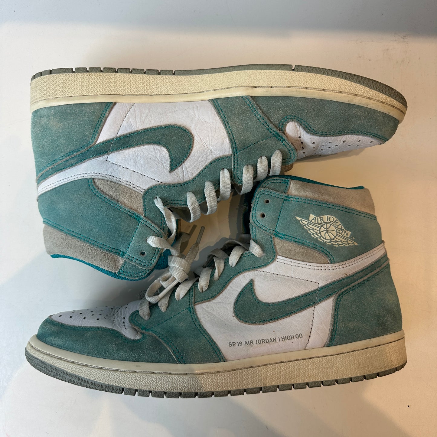 555088 311 Jordan 1 Turbo Green [USED] - 11.5 M (Used) (No Box)