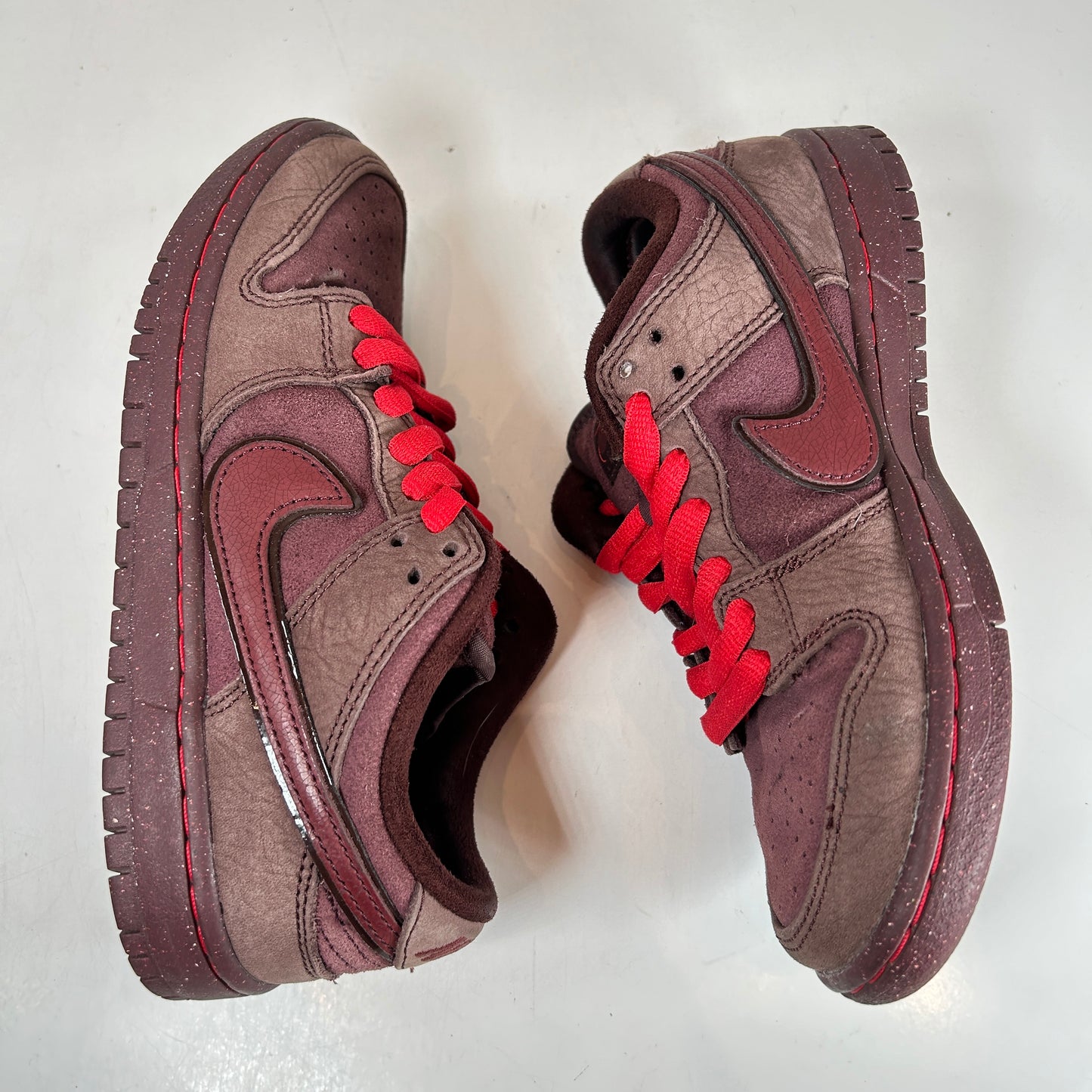 FN0619 600 Nike SB Dunk Low “City of Love” [USED] - 4.5 M (Used) (No Box)