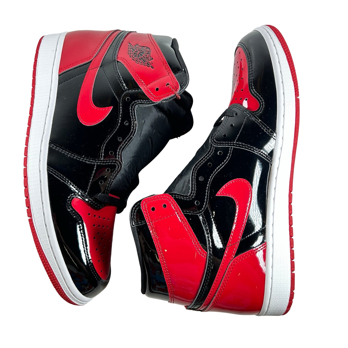 555088 063 Jordan 1 Retro High OG Patent Bred [CONDITIONAL] - 11.5 M (Small scratch on right wing)