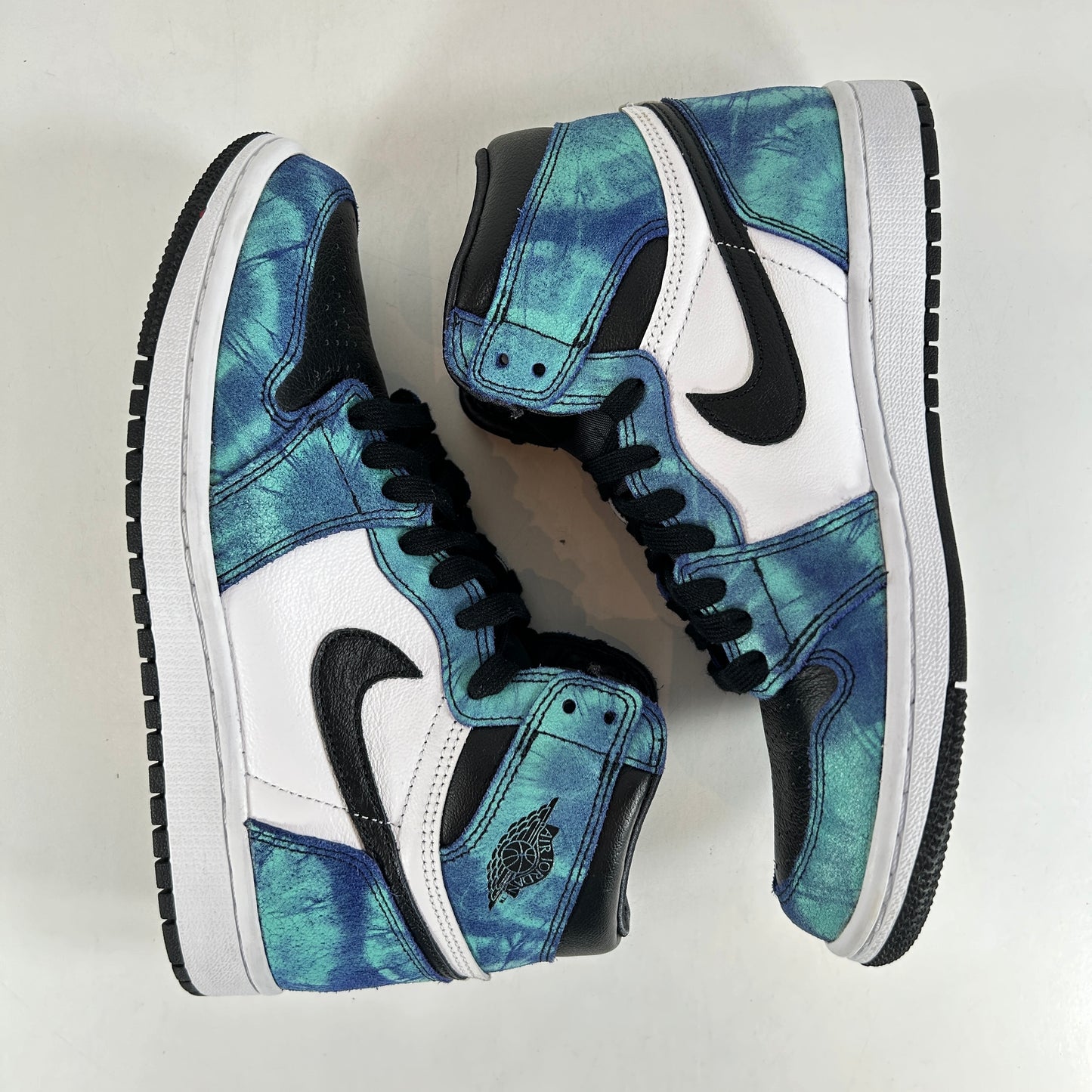CD0461 100 Jordan 1 Retro High Tie Dye (Women's) [USED] - 7 W (Used)