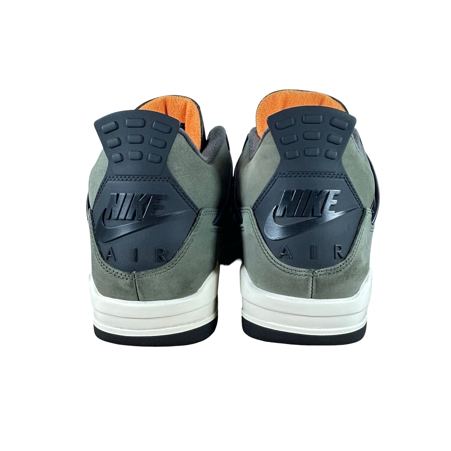 IB1519 200 Jordan 4 Retro OG SP Undefeated (2025) [USED] - 11 M (Used8)
