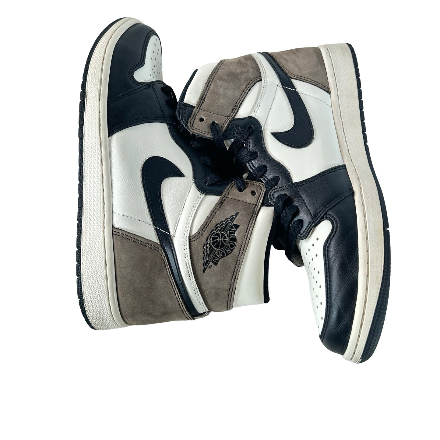 555088 105 Jordan 1 Mocha [USED] - 9.5 M (Used11)
