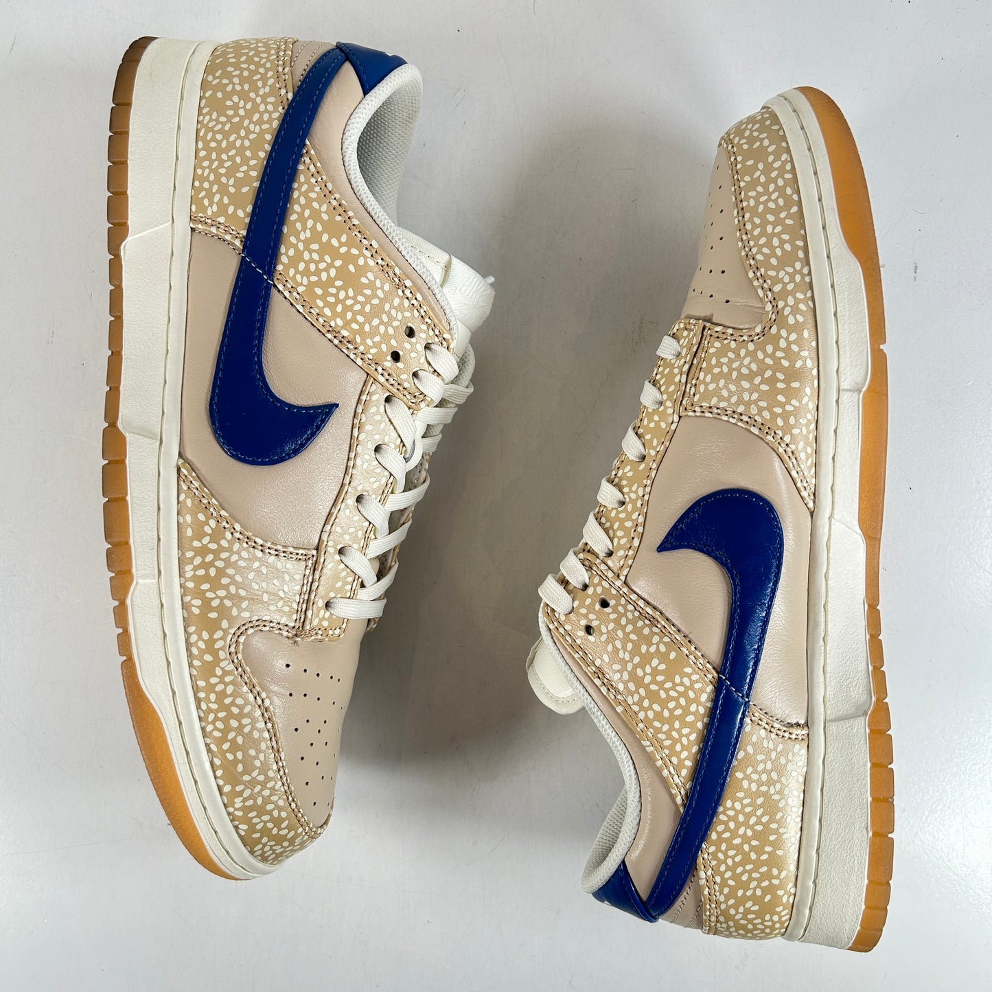 DZ4853 200 Nike Dunk Low Montreal Bagel Sesame [USED] - 13 M (Used)