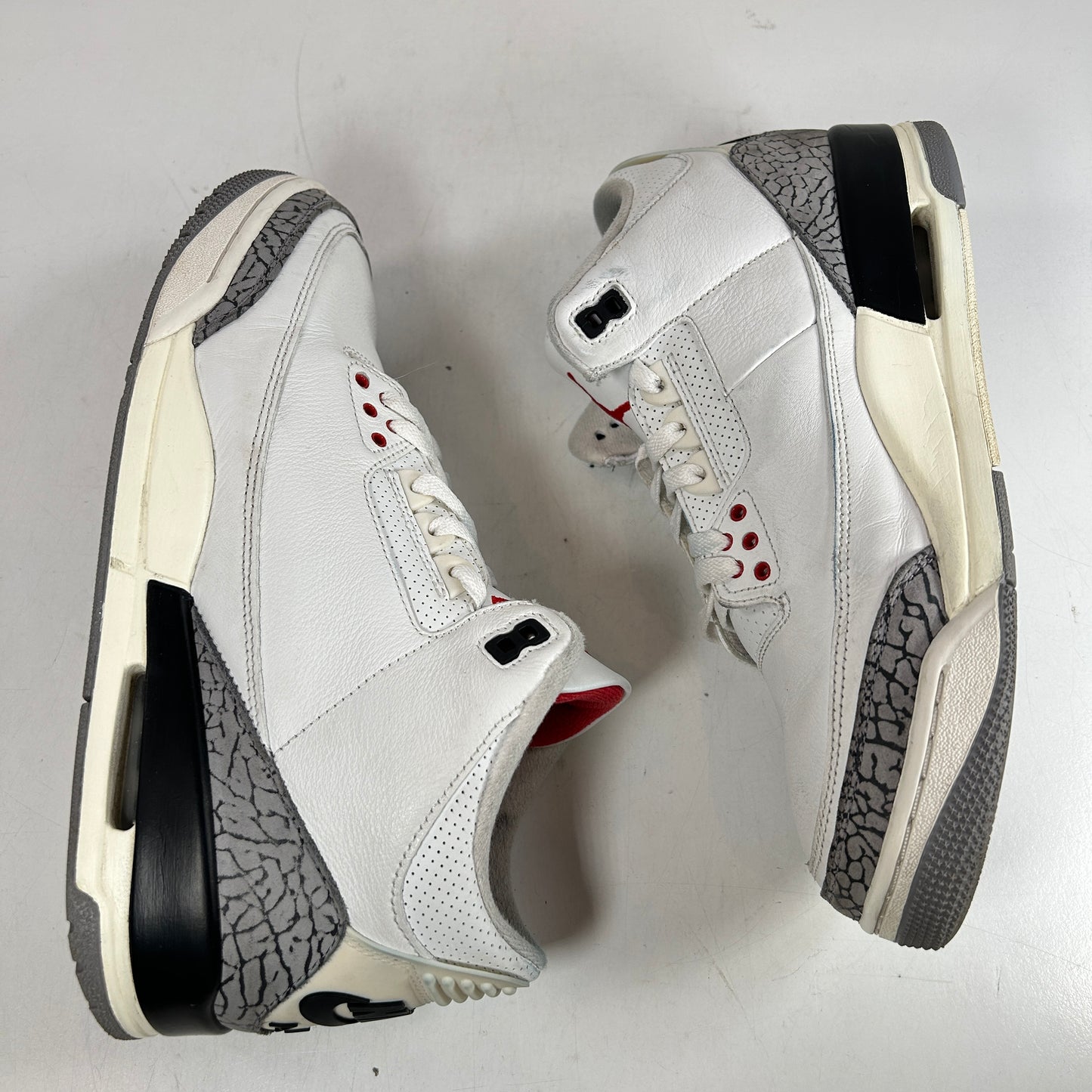 DN3707 100 Jordan 3 Retro White Cement Reimagined [USED] - 11 M (Used5)