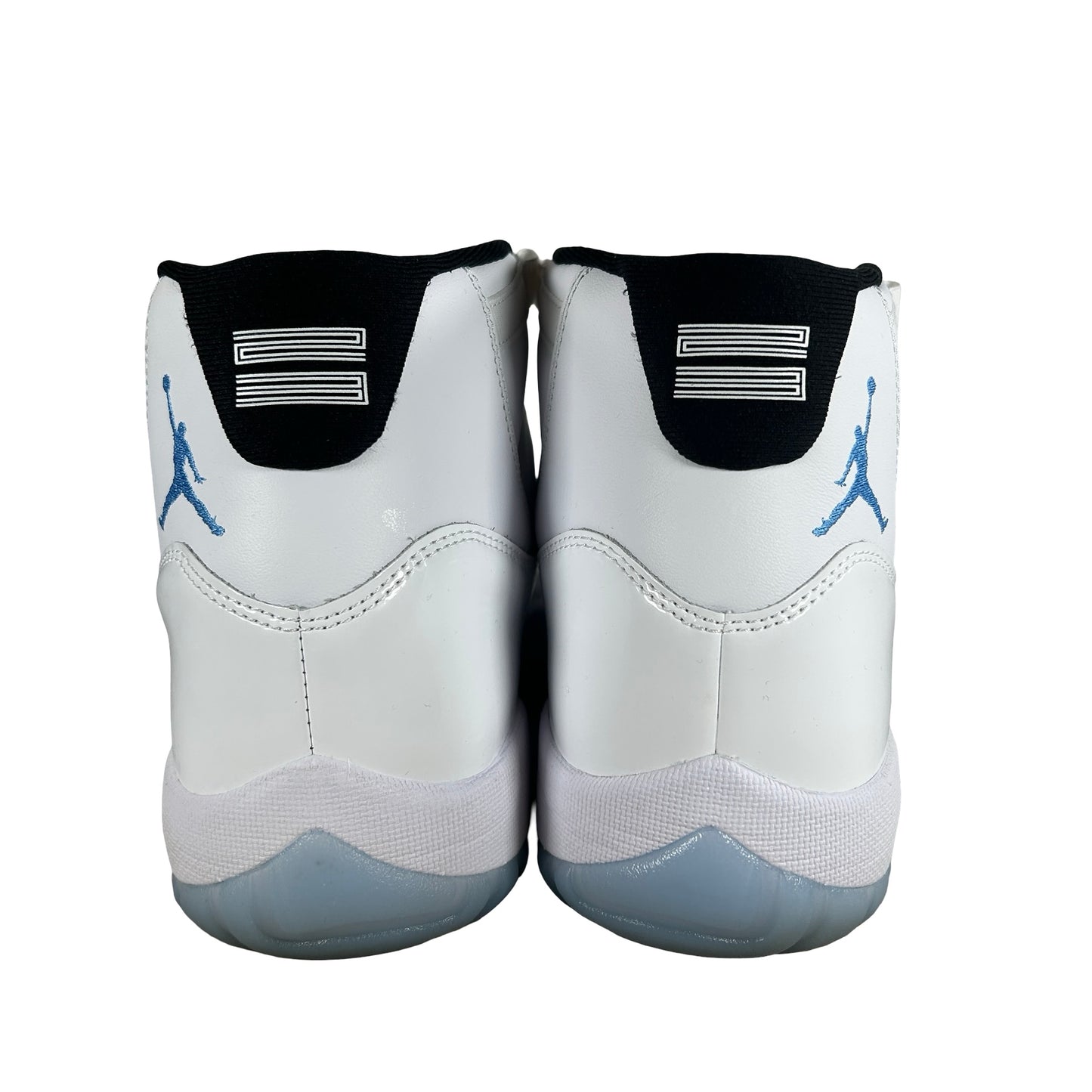 CT8012 104 Jordan 11 Retro Legend Blue (2024) [USED] - 9.5 M (Used16)