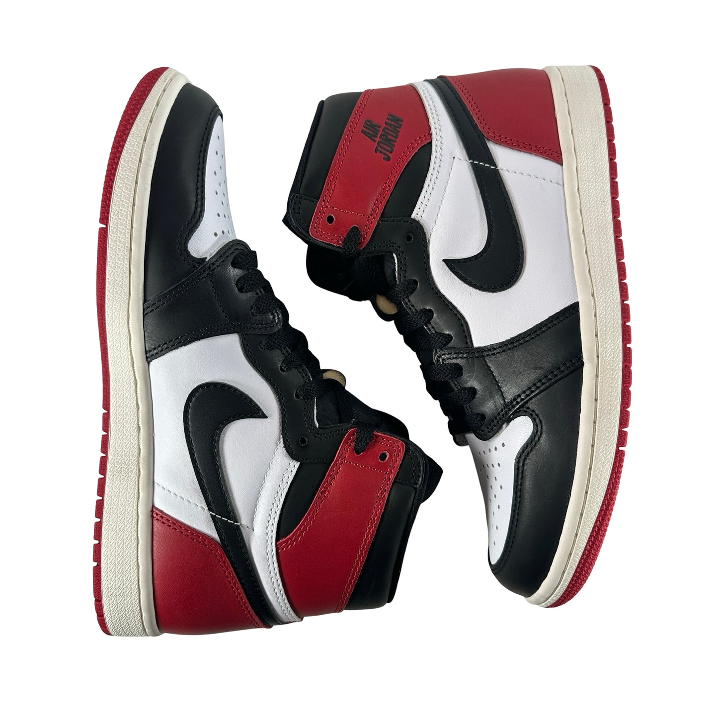DZ5485 106 Air Jordan 1 High OG Black Toe Reimagined [USED] - 8 M (Used)