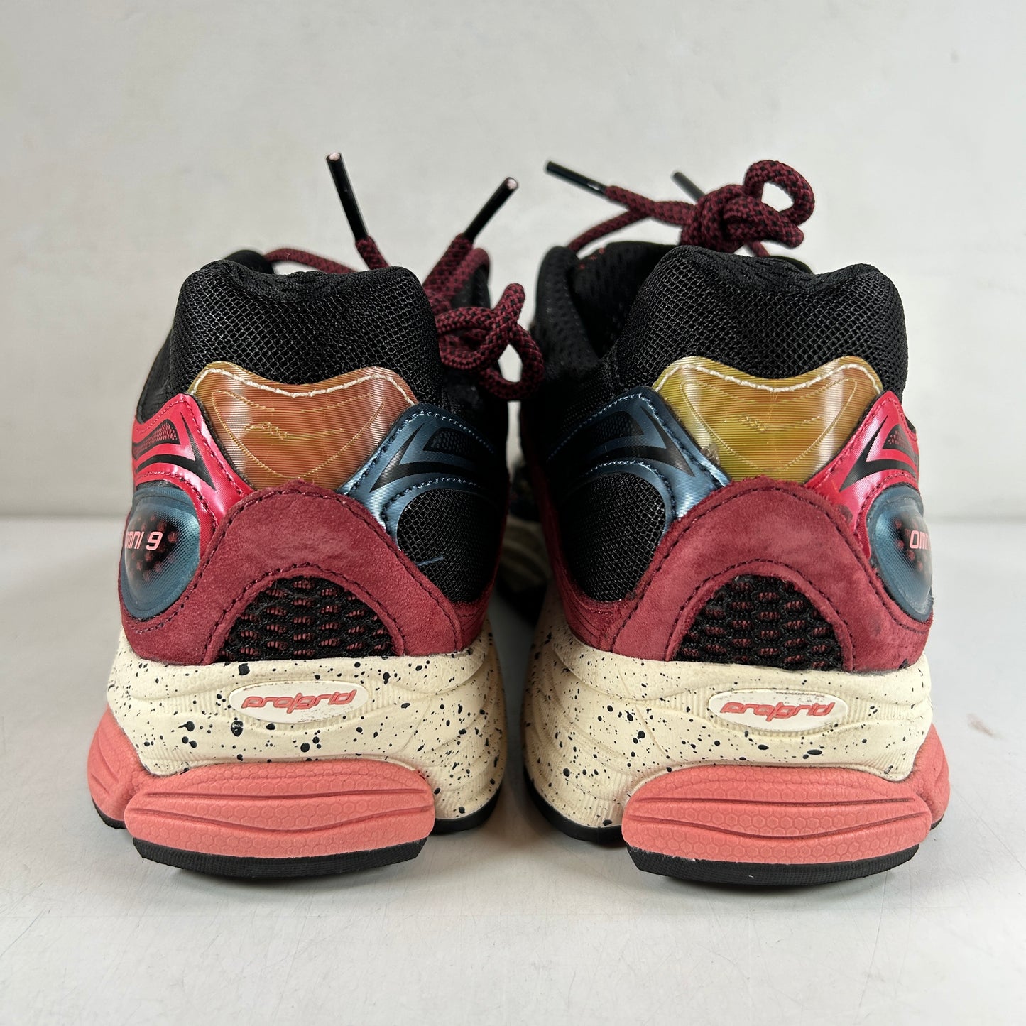 S70838-2 Saucony ProGrid Omni 9 Autumnal Equinox [USED] - 11 M (VNDS)