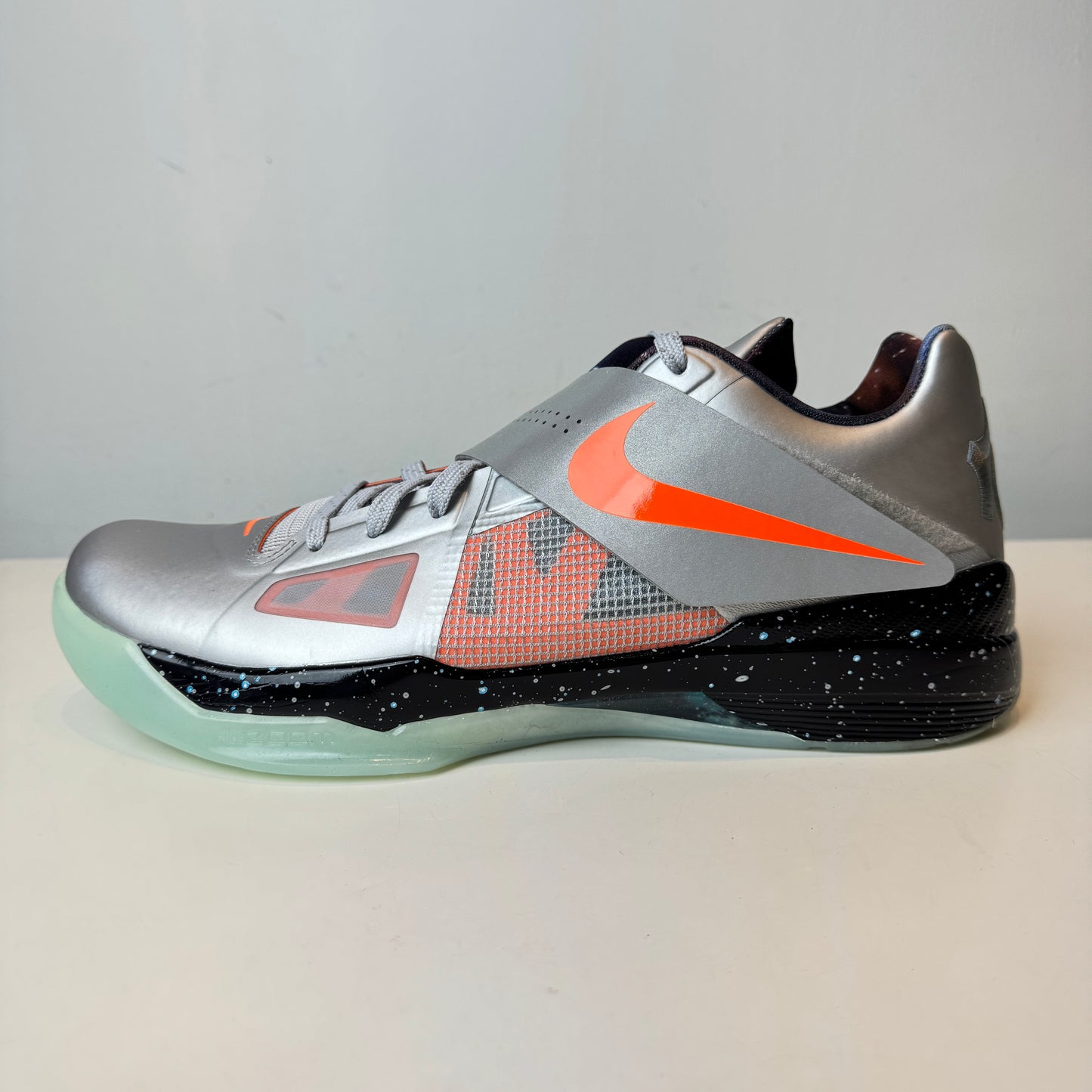 FD2635 001 Nike KD 4 Galaxy (2024) [USED] - 13 M (VNDS)