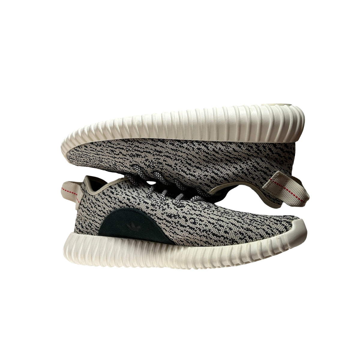 AQ4832 Yeezy 350 Turtle Dove - 9.5 M (Yellowing)
