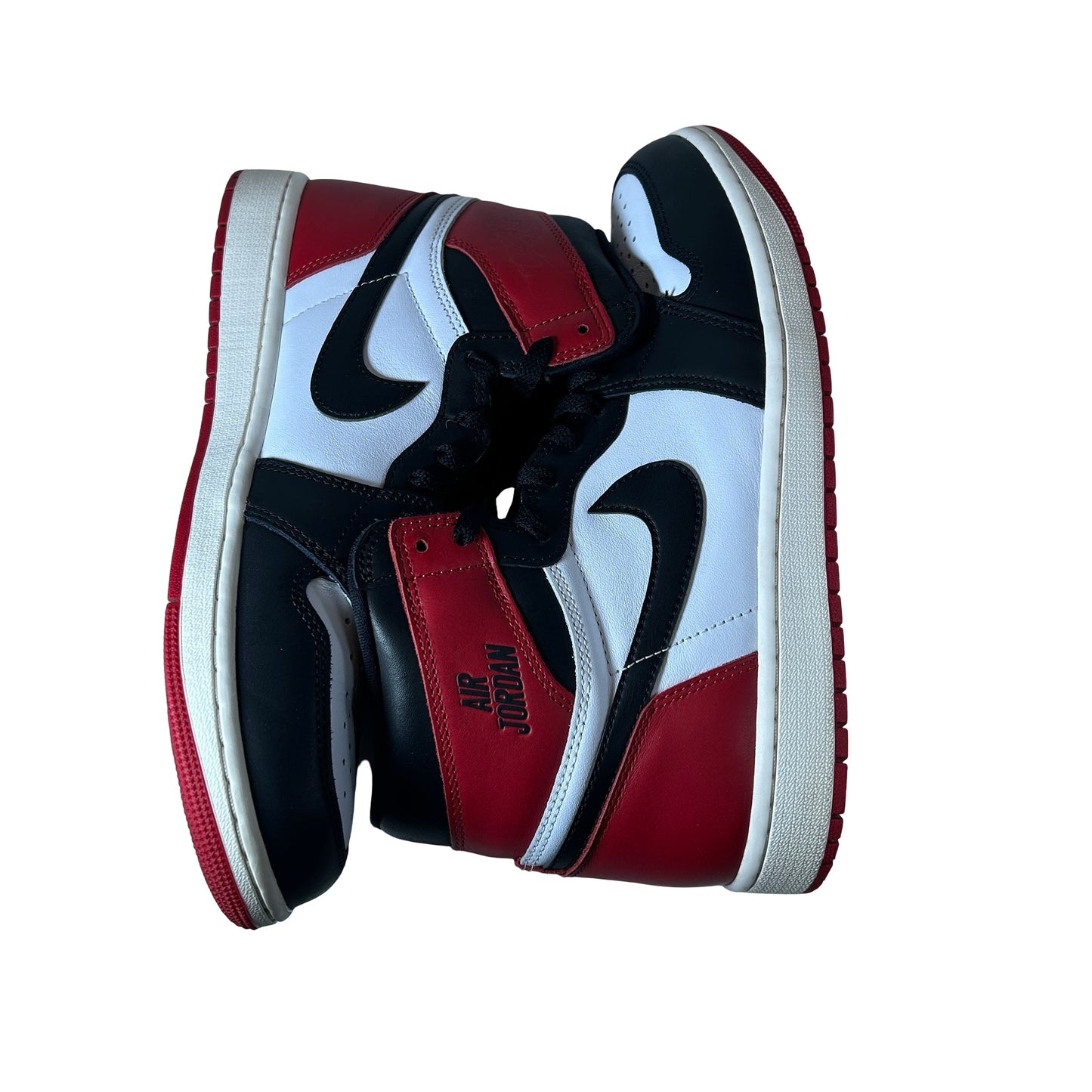 DZ5485 106 Air Jordan 1 High OG Black Toe Reimagined [USED] - 10.5 M (Used12)