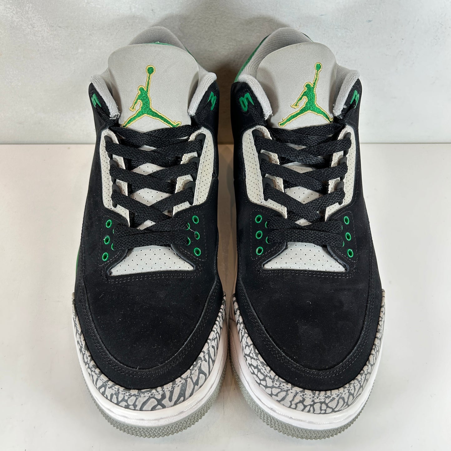 CT8532 030 Jordan 3 Retro Pine Green [USED] - 9.5 M (Used)