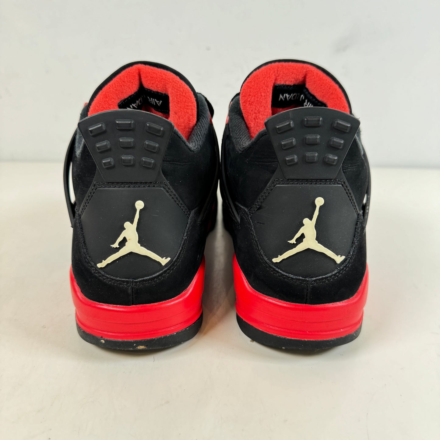 CT8527 016 Jordan 4 Retro Red Thunder [USED] - 9.5 M (Used)