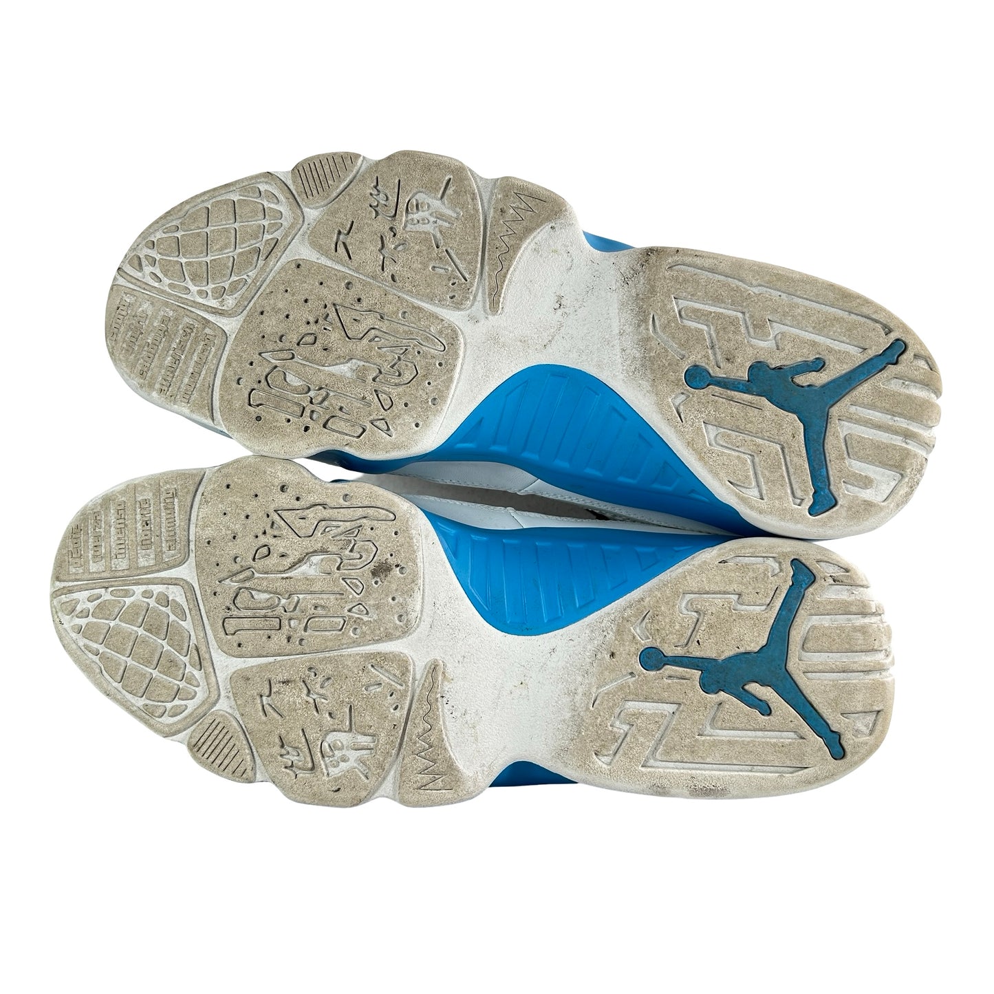 FQ8992 101 Jordan 9 Retro Powder Blue (2024) [USED] - 10.5 M (Used5)