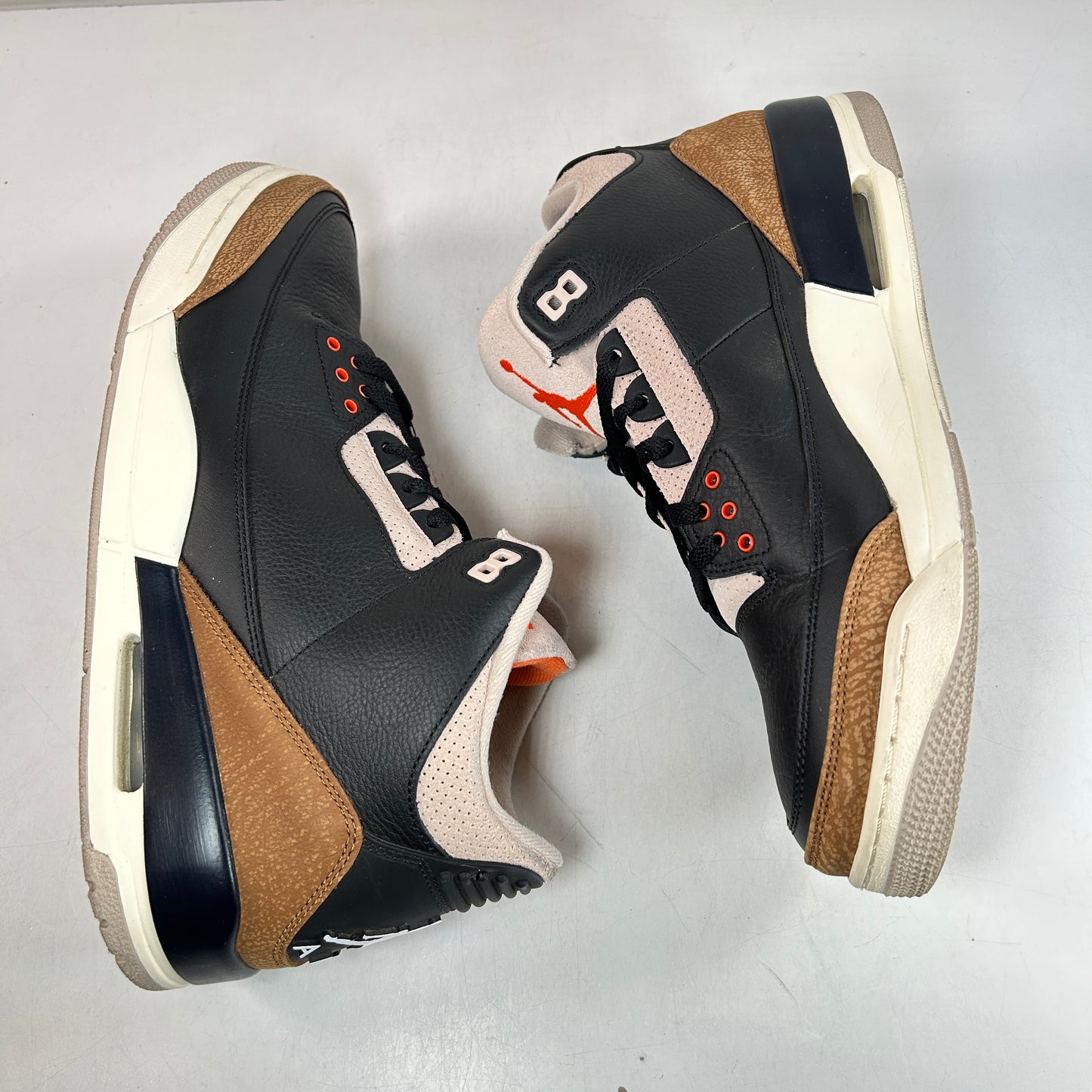 CT8532 008 Jordan 3 Retro Desert Elephant [USED] - 13 M (Used2)