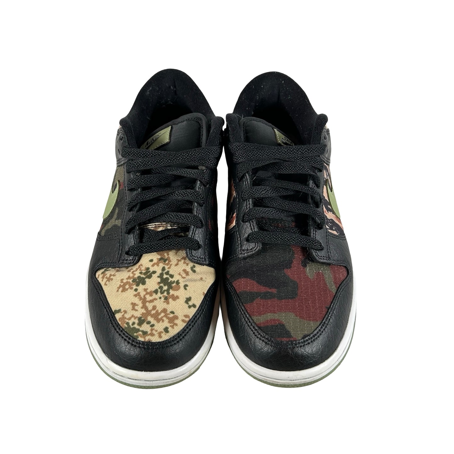 DH0957 001 Nike Dunk Low Loco Camuflaje