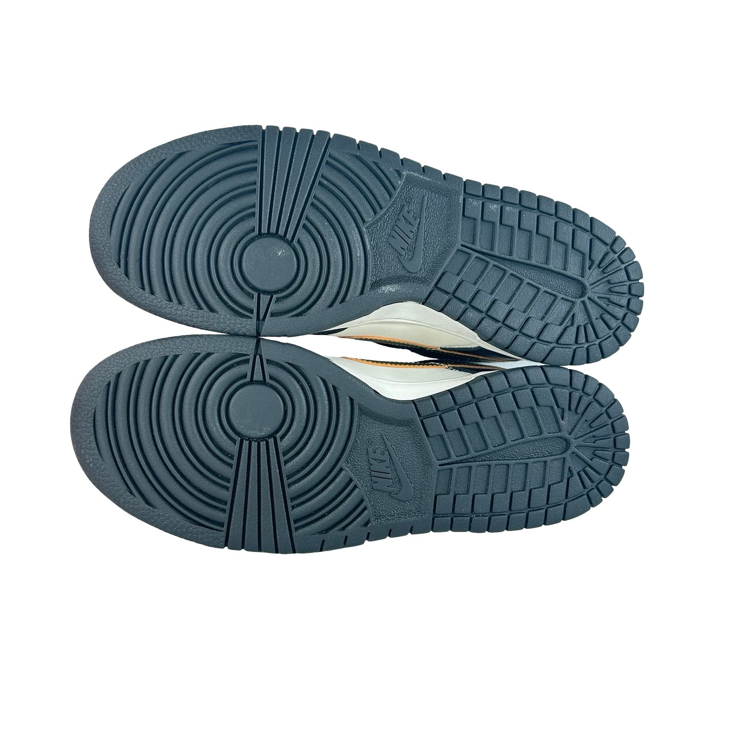 DH9764 001 Nike Dunk Low Black White Metallic (GS) [CONDITIONAL] - 5.5 Y (Yellowing)