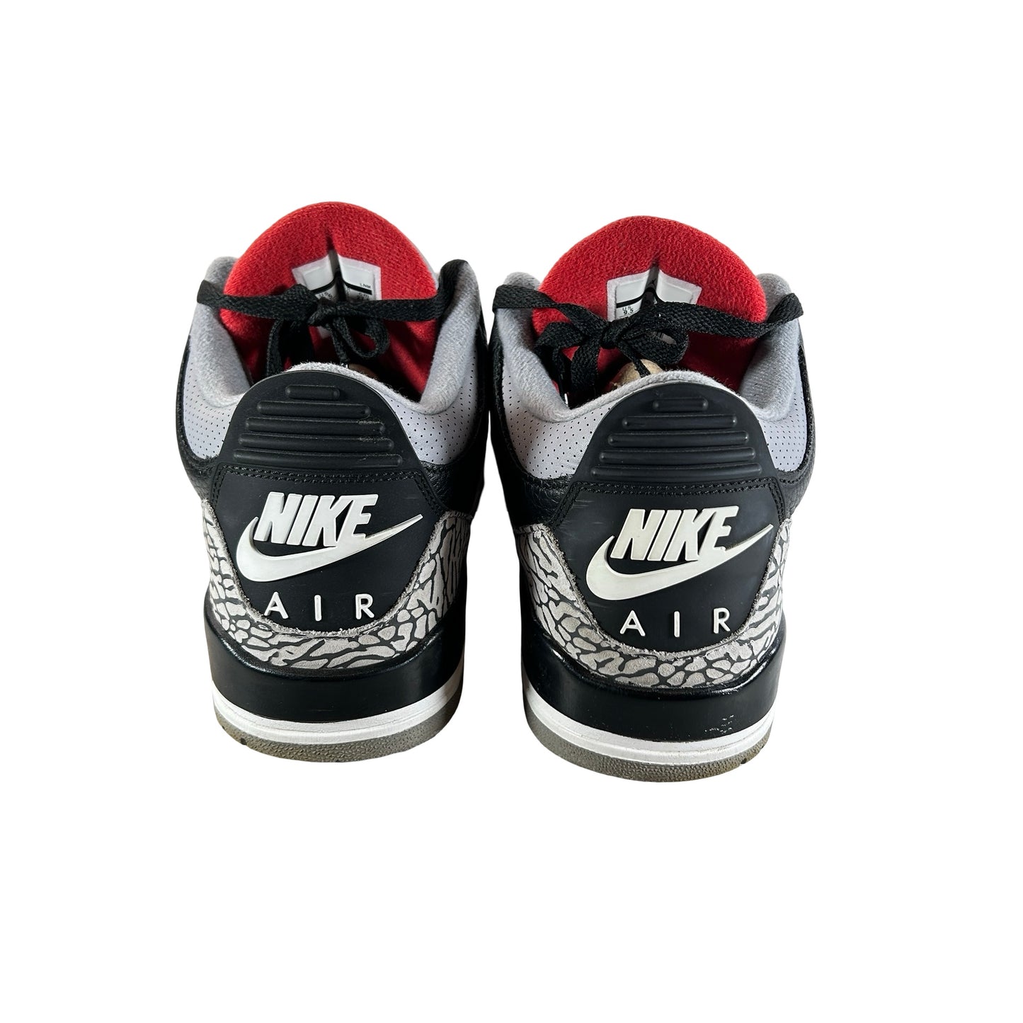 854262 001 Jordan 3 Retro Black Cement (2018) [USED] - 9.5 M (Used12)