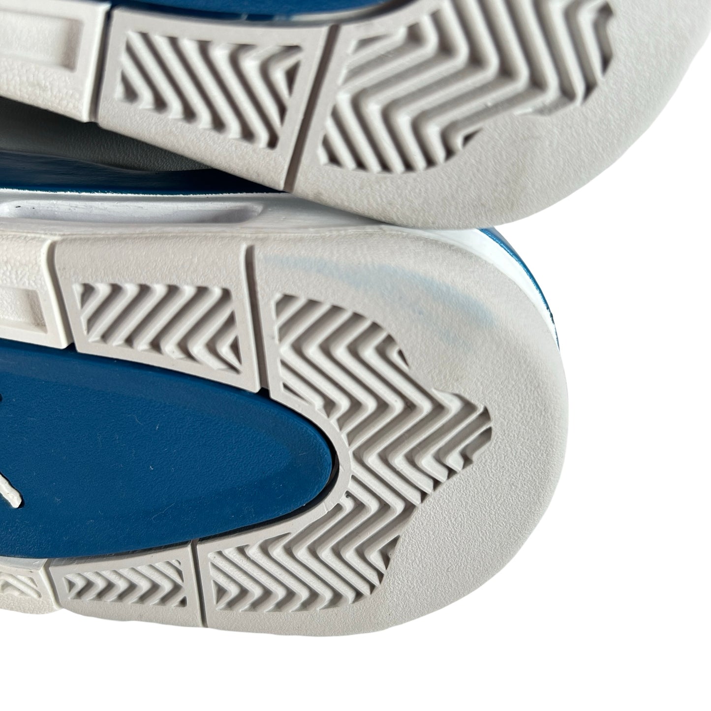 HF4281 141 Jordan 4 Retro Military Blue (2024) (GS) [CONDITIONAL] - 6 Y (Mark On Right Sole)