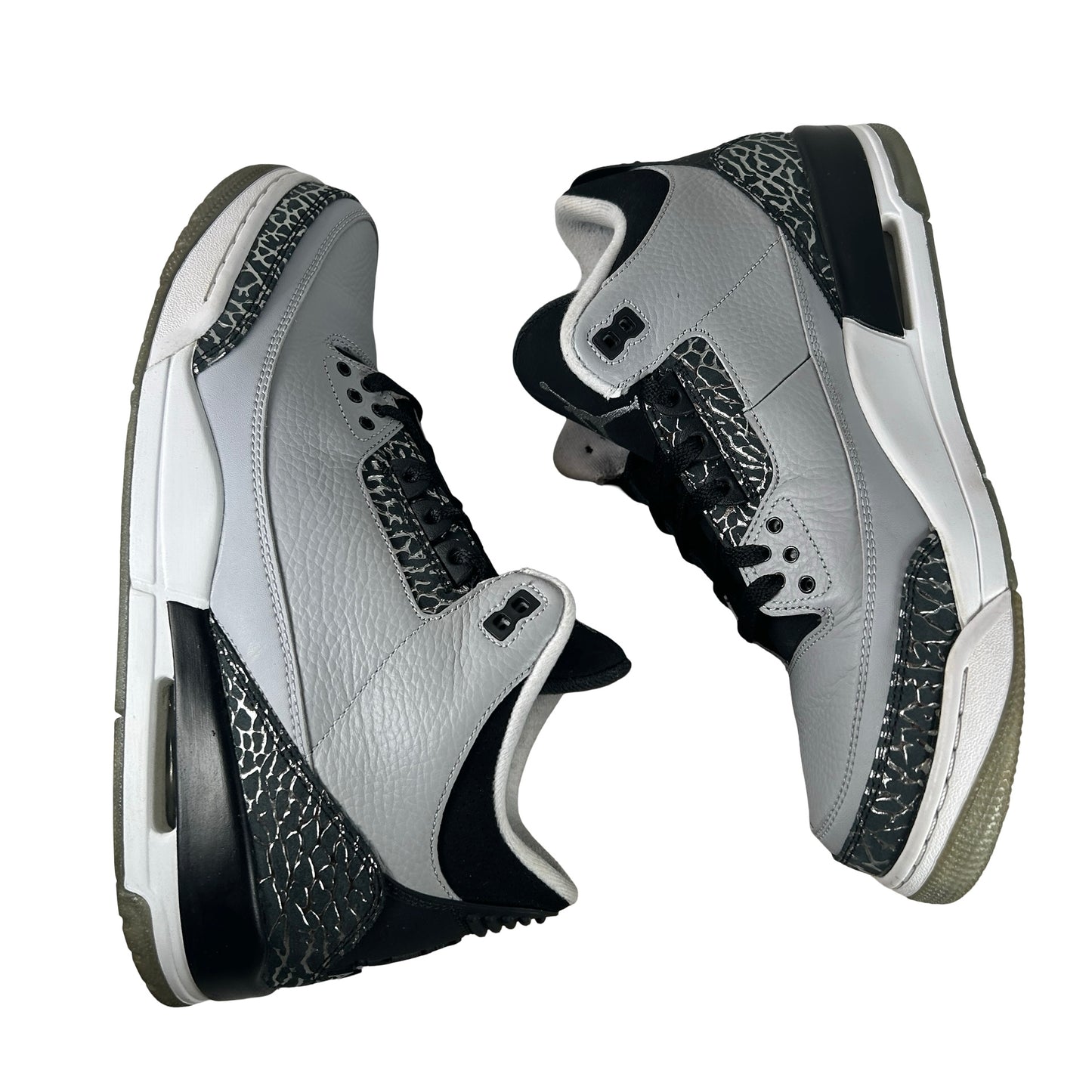 136064 004 Jordan 3 Retro Wolf Grey [USED] - 10.5 M (Used2)