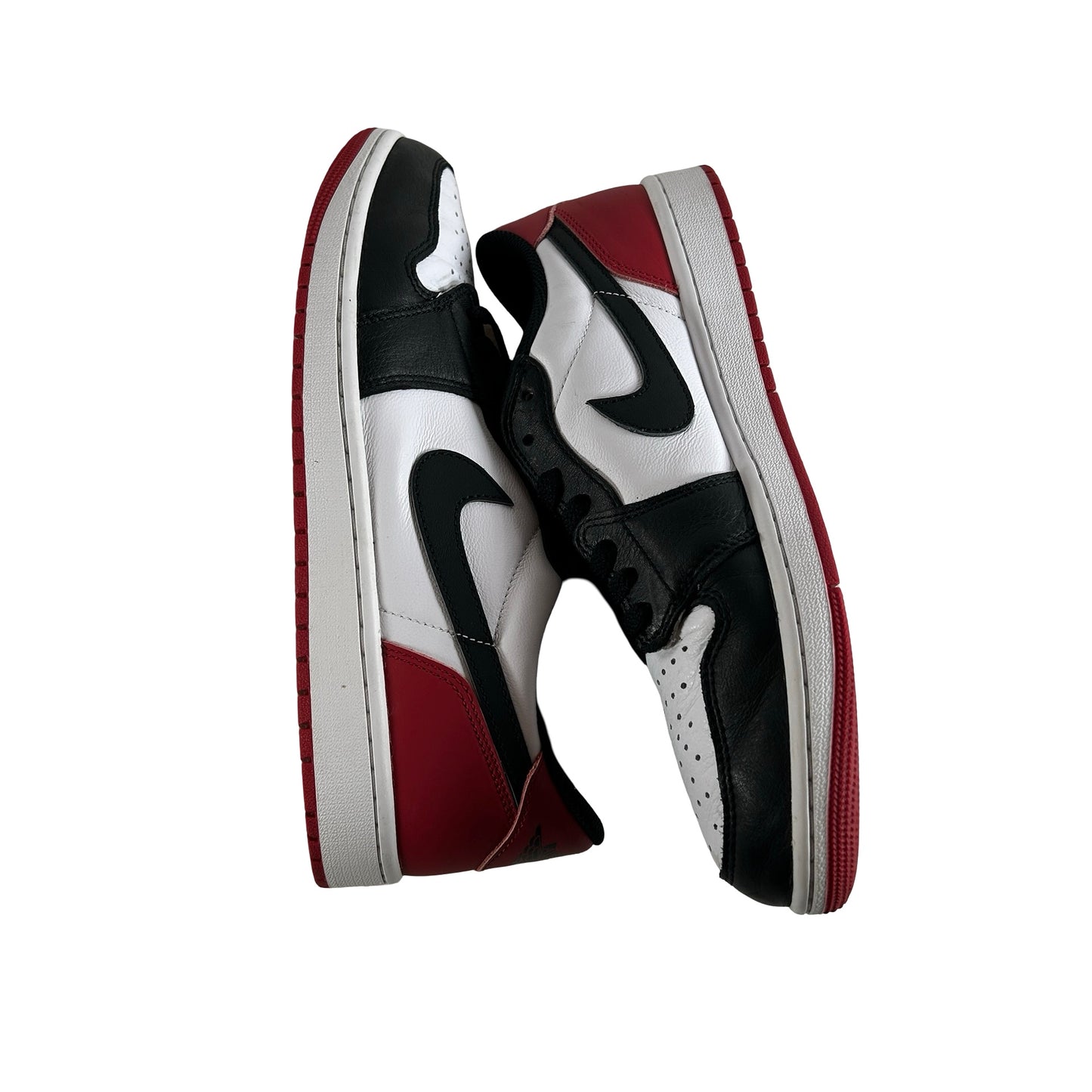 CZ0790 106  Jordan 1 Retro Low OG Black Toe (2023) [USED] - 11 M (Used6)
